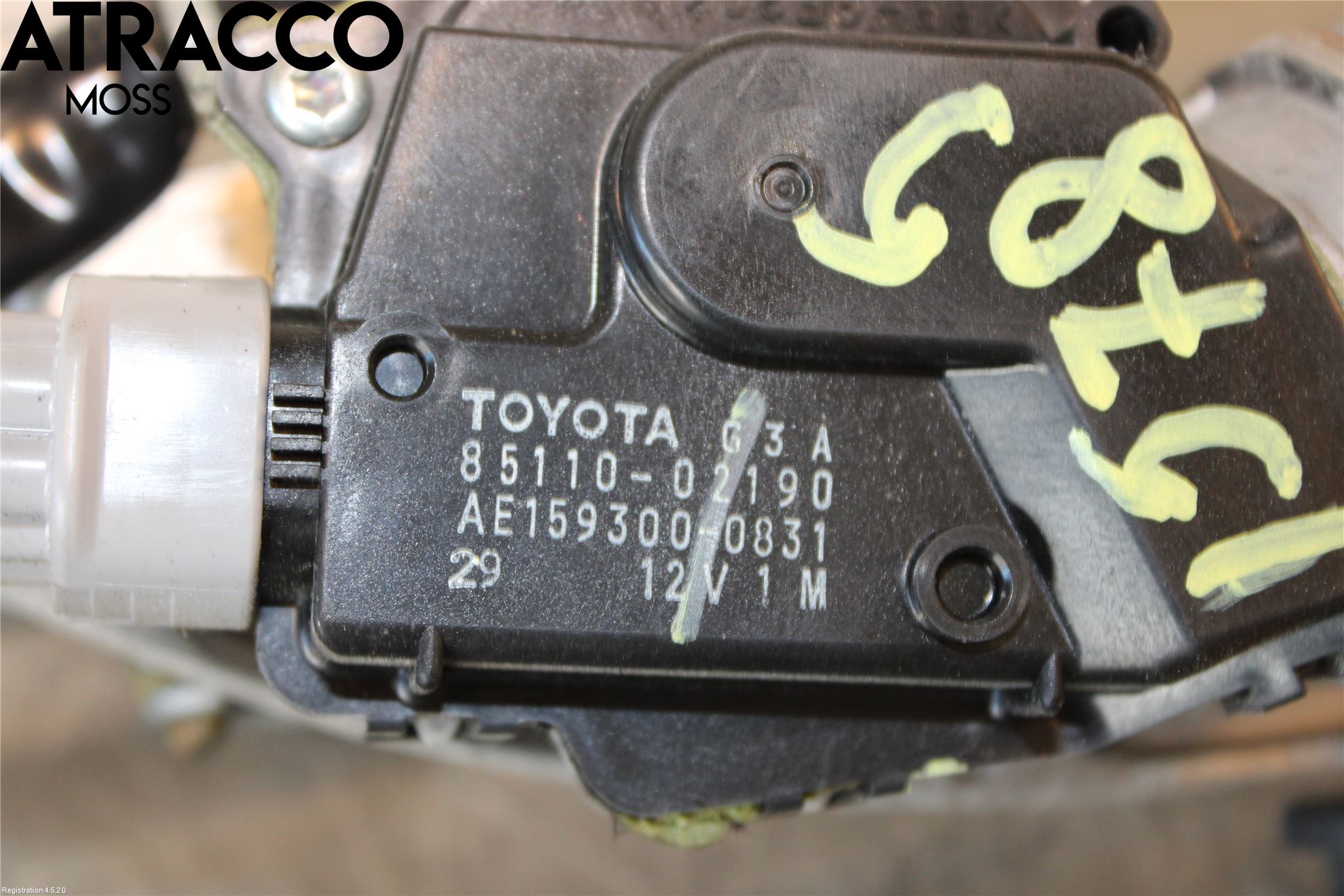 Toyota AURIS 10-12 Viskermotor Frontrute