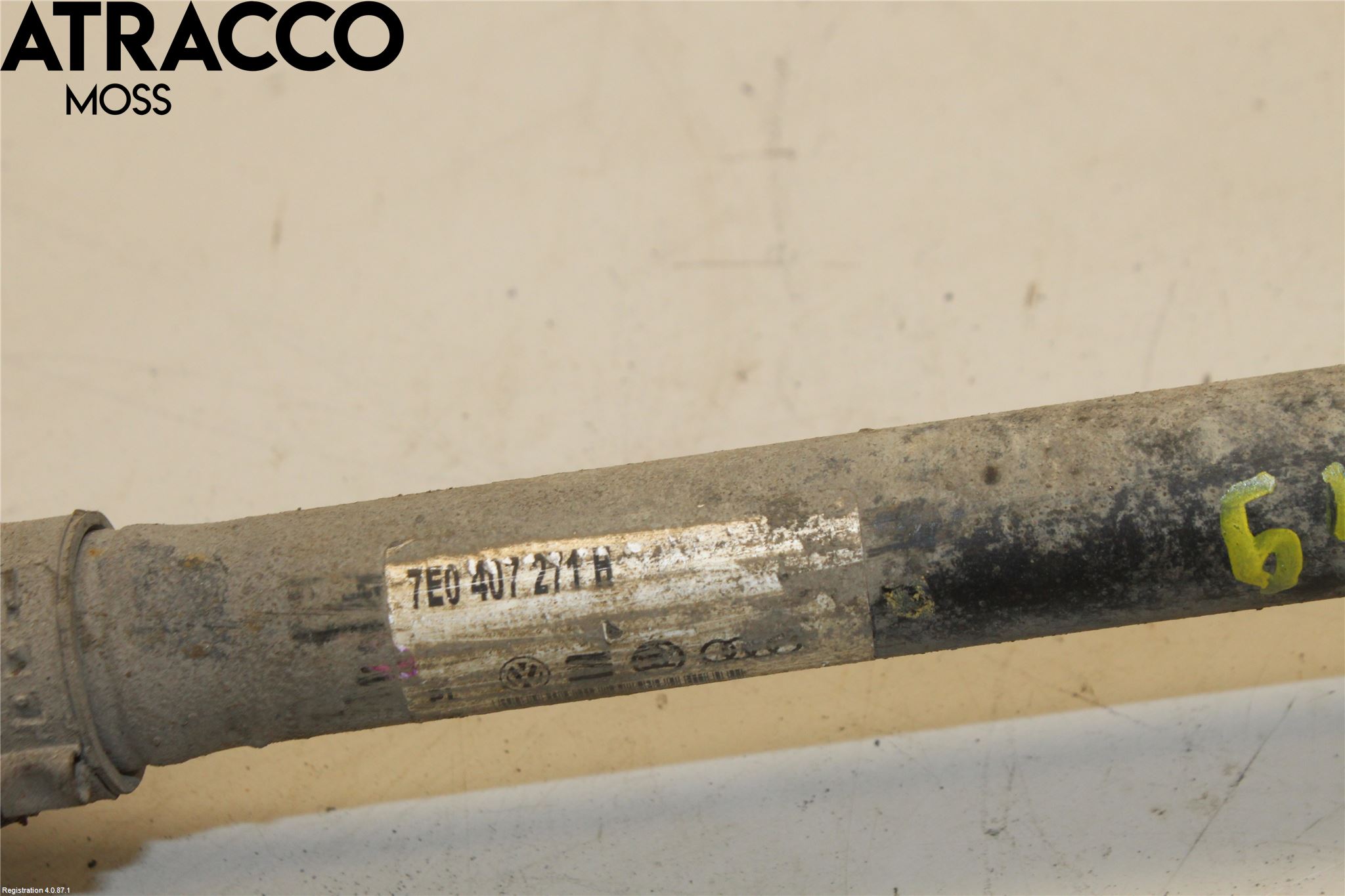 Volkswagen VW TRANSP/CARAVELLE (T5) 04-15 Drivaksel Foran Kompl Venstre