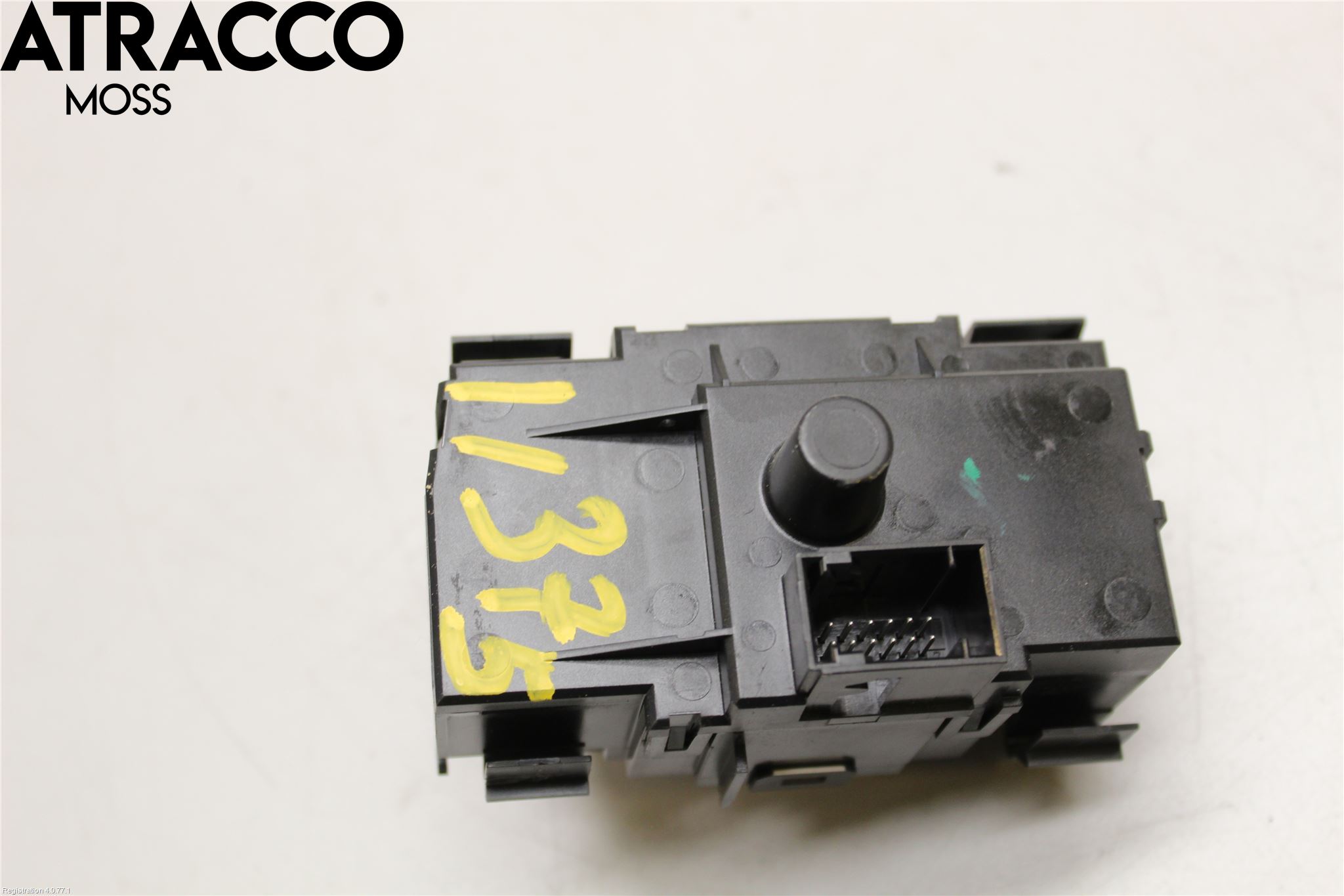 BMW 1 E87/81 5D/3D 03-11 Bryter Hovedlys