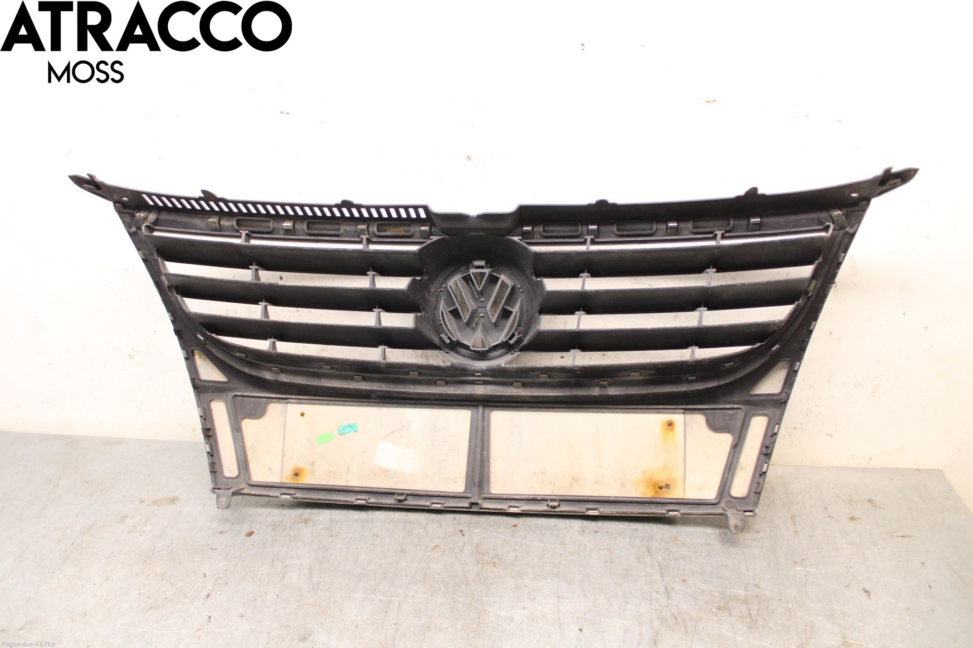 Volkswagen VW TOURAN 03-10 Grill Komplett