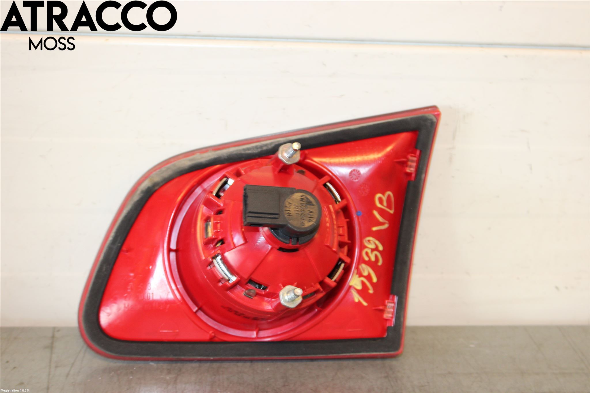 Volkswagen VW PASSAT 05-11 Baklykt Venstre  På Luke(Indre