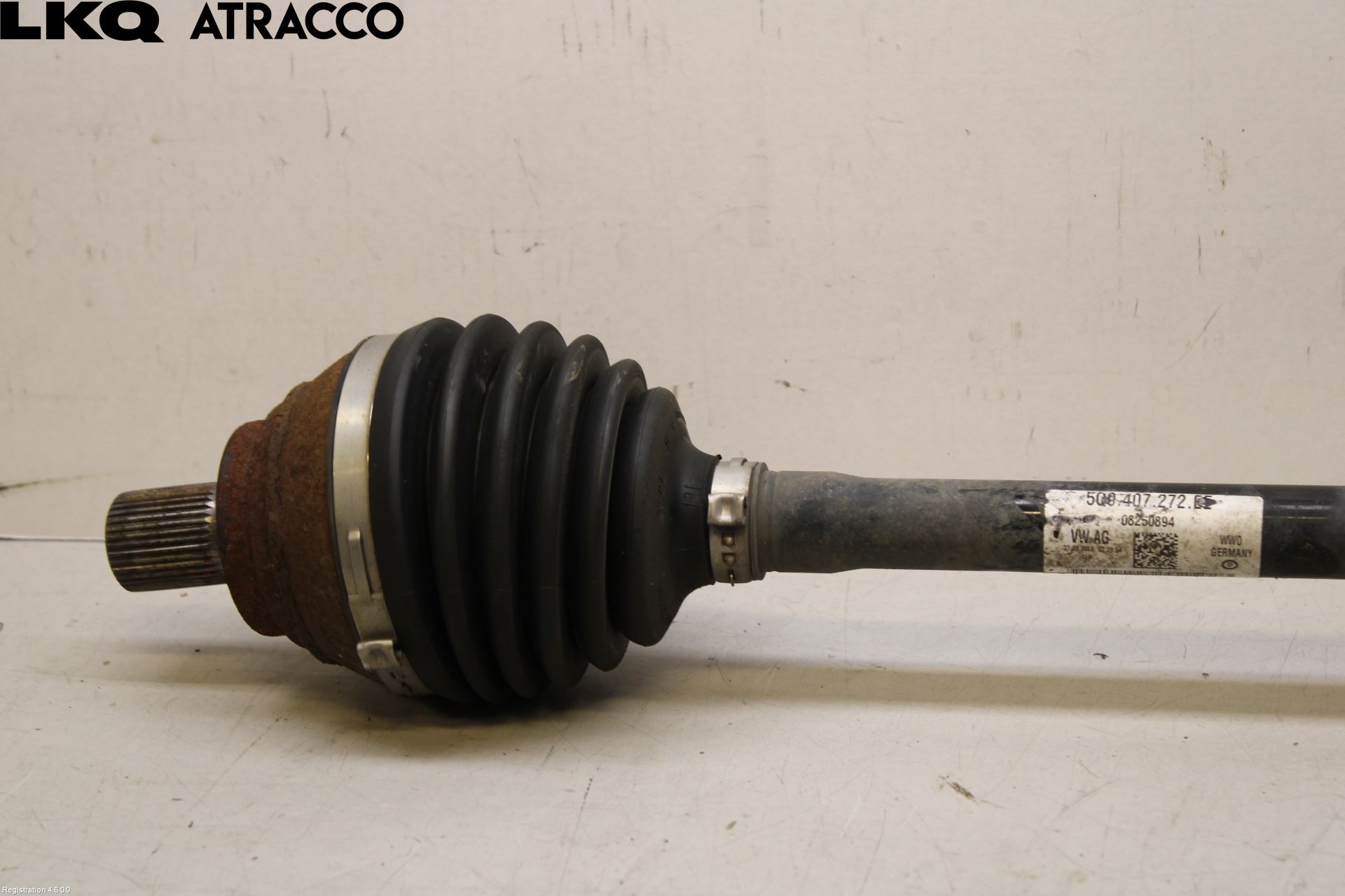 Volkswagen VW T-ROC 18- Drivaksel Foran Kompl Høyre