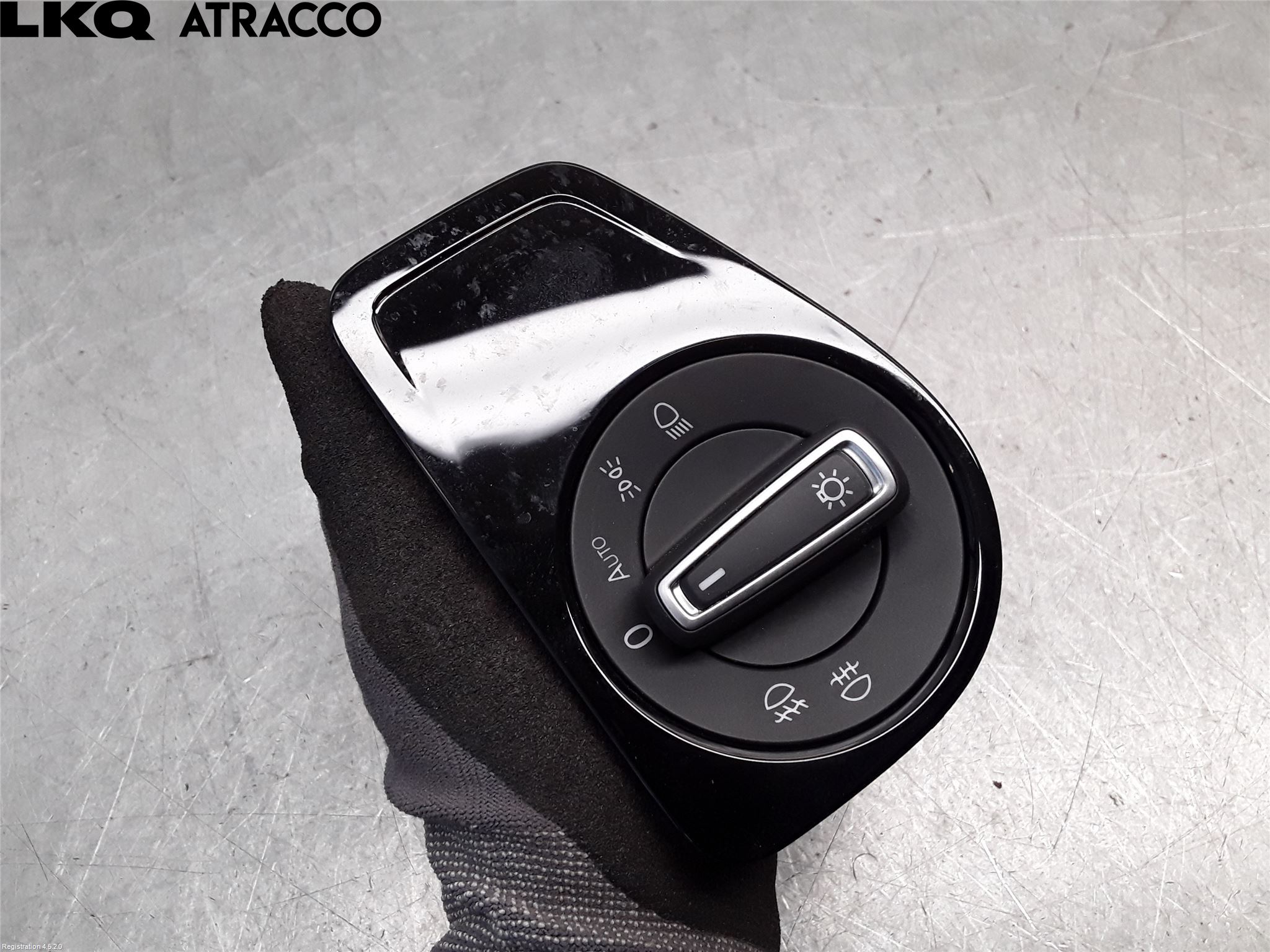 Volkswagen VW GOLF / E-GOLF VII 13-20 Bryter Lys - Visker