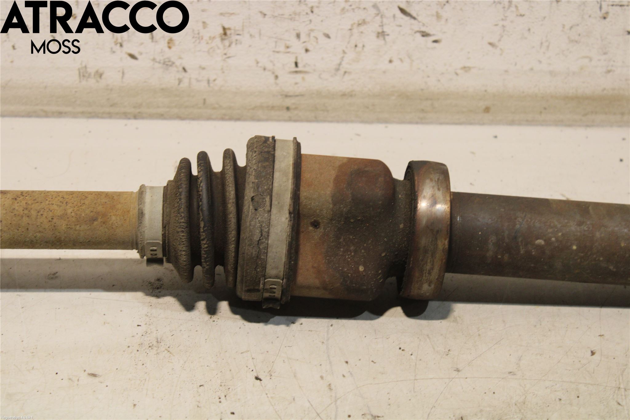 Ford FOCUS 11-14 Drivaksel Foran Kompl Høyre