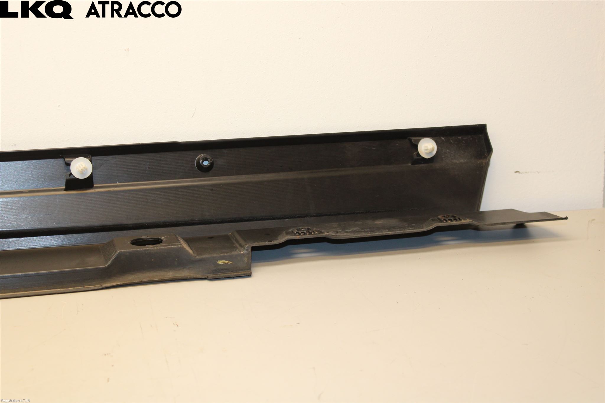 Toyota RAV4 19- Kanalskjørt Venstre