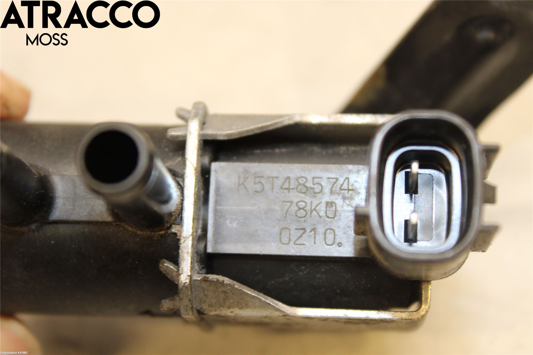 Suzuki ACROSS 21- Vacuumventil