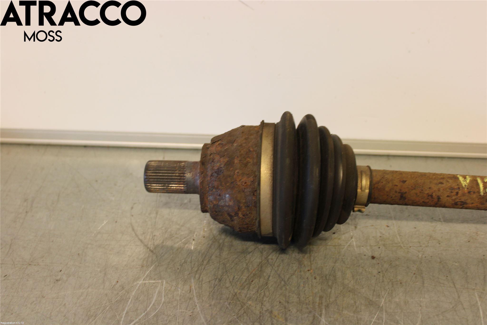 Volvo V50 08-12 Drivaksel Foran Kompl Venstre