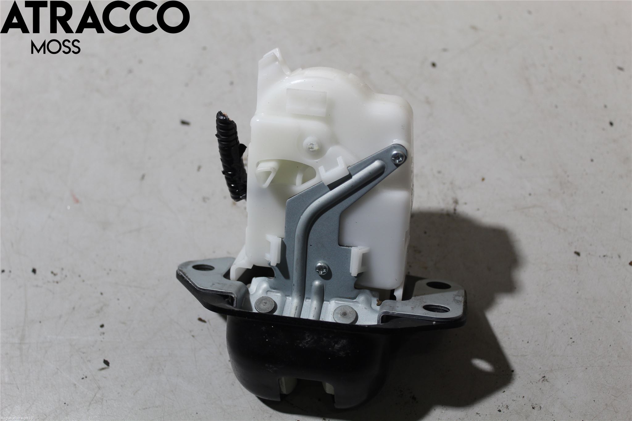 Nissan LEAF 11-17 Bakluke-Lokk Låsekasse