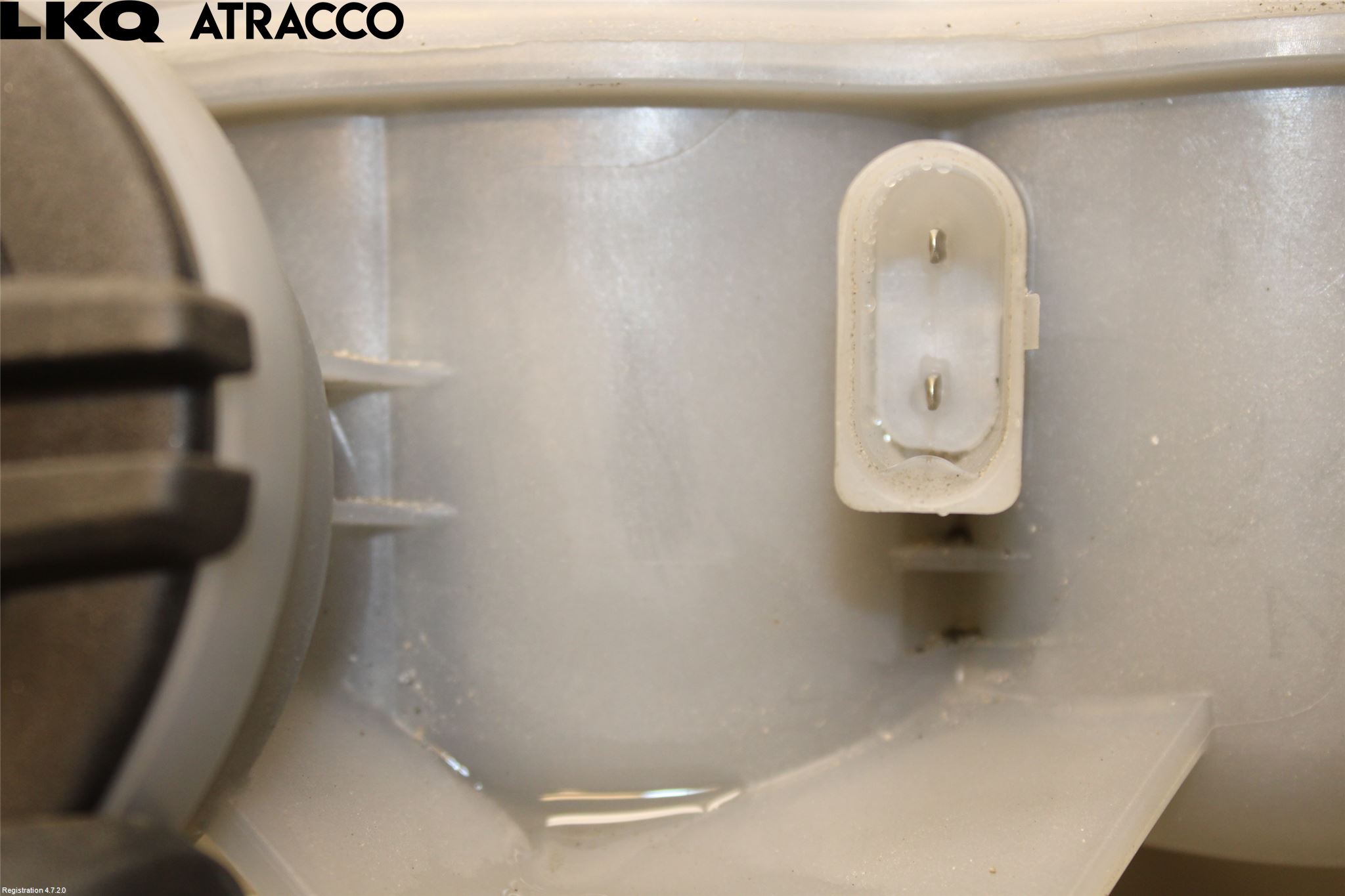 Porsche TAYCAN 20- Ekspansjonstank