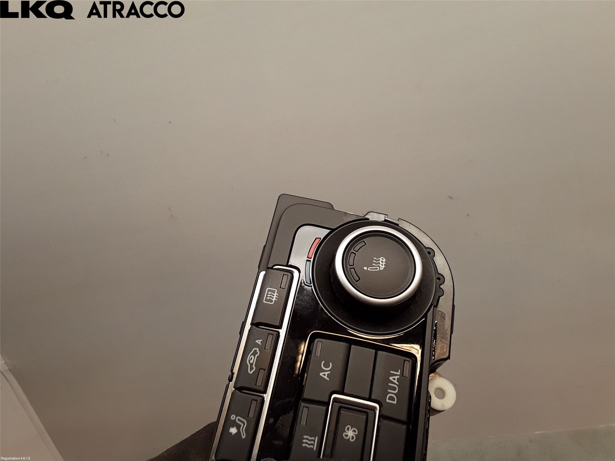 Volkswagen VW GOLF VI 09-13 Varme Ac Betjening-Display