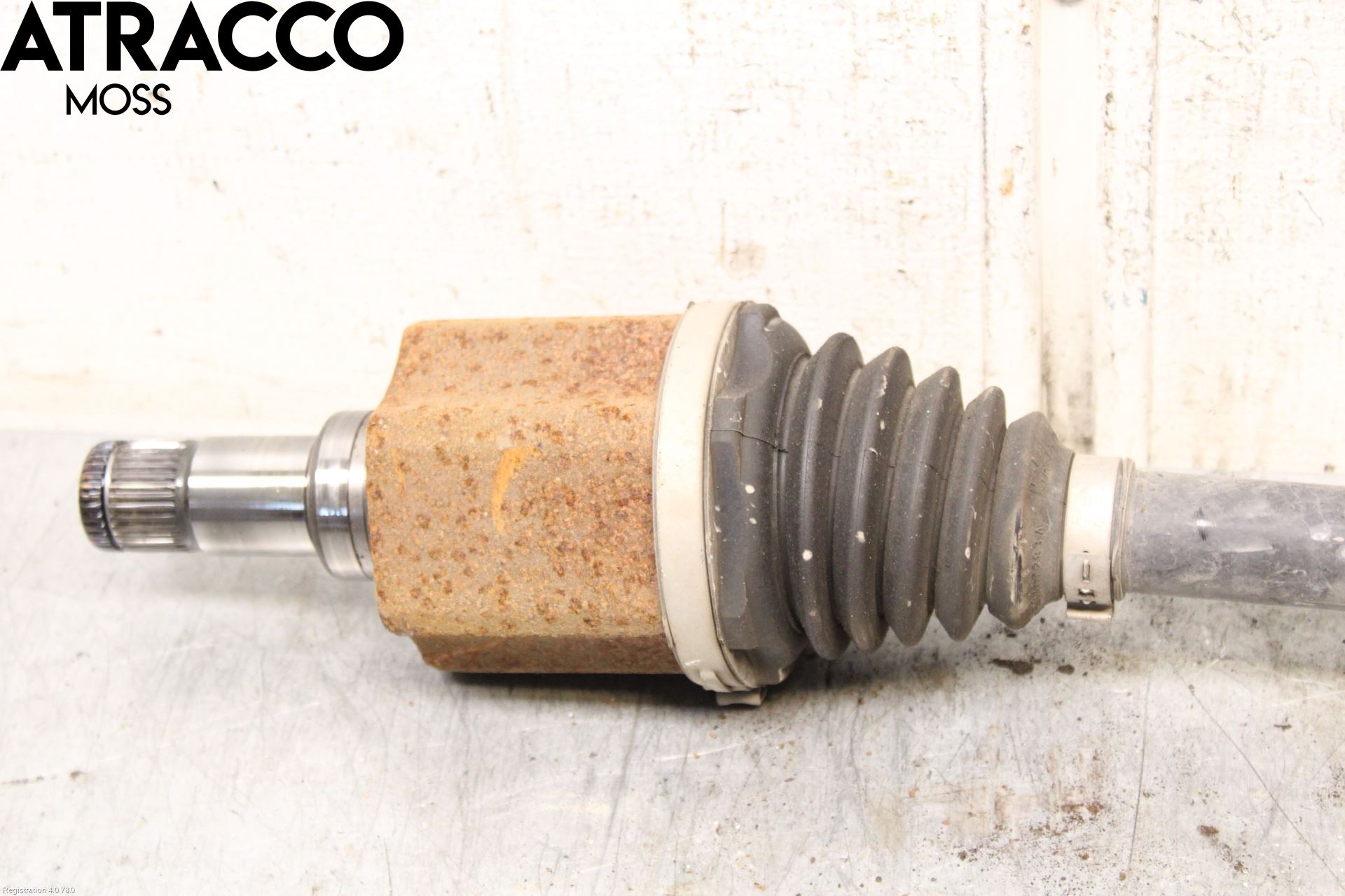 Volkswagen VW UP! / E-UP! Drivaksel Foran Kompl Høyre