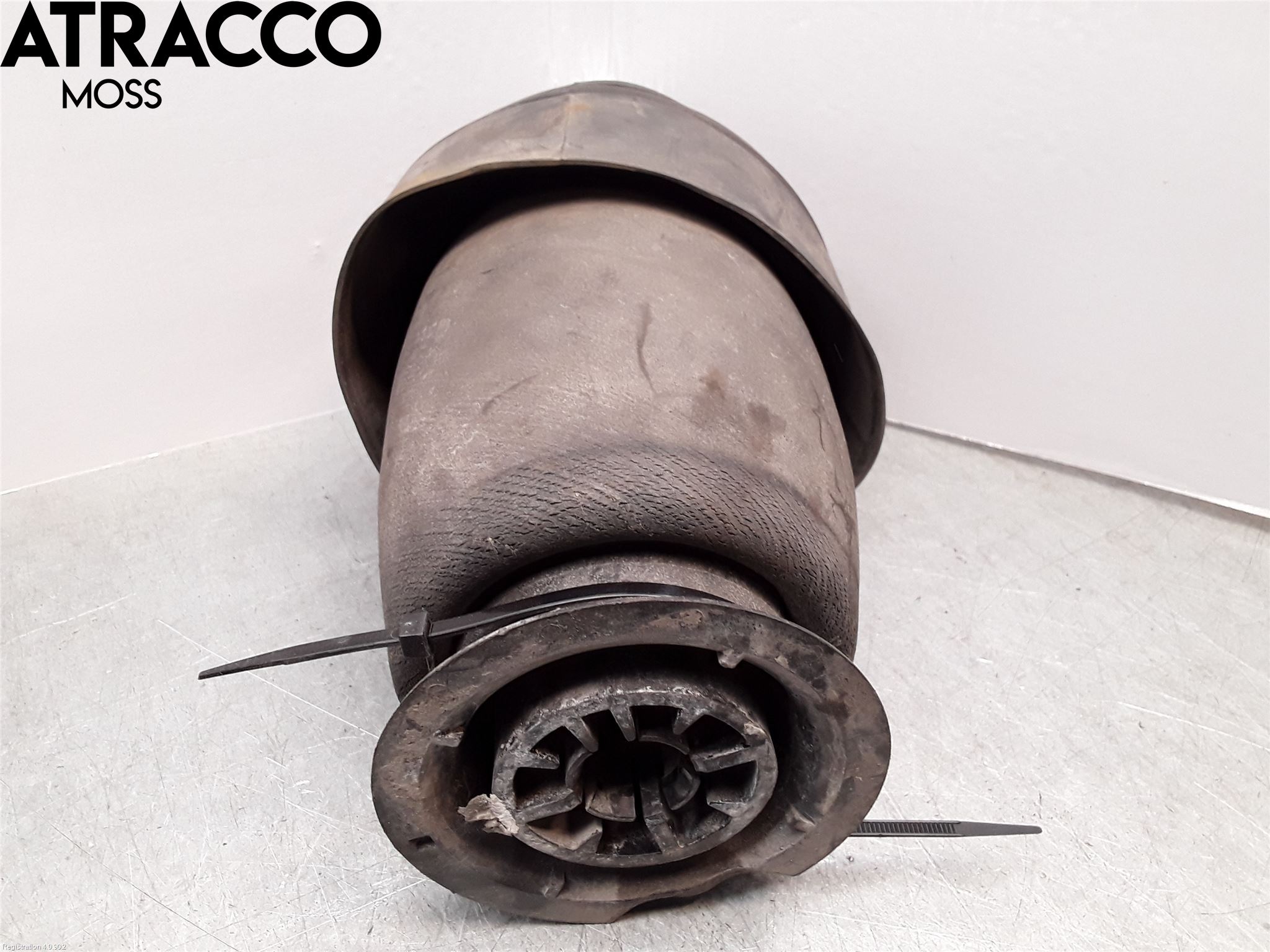 BMW 5 E60/61 Sed/Tou 02-10 Nivåreg Belg - Luftpute