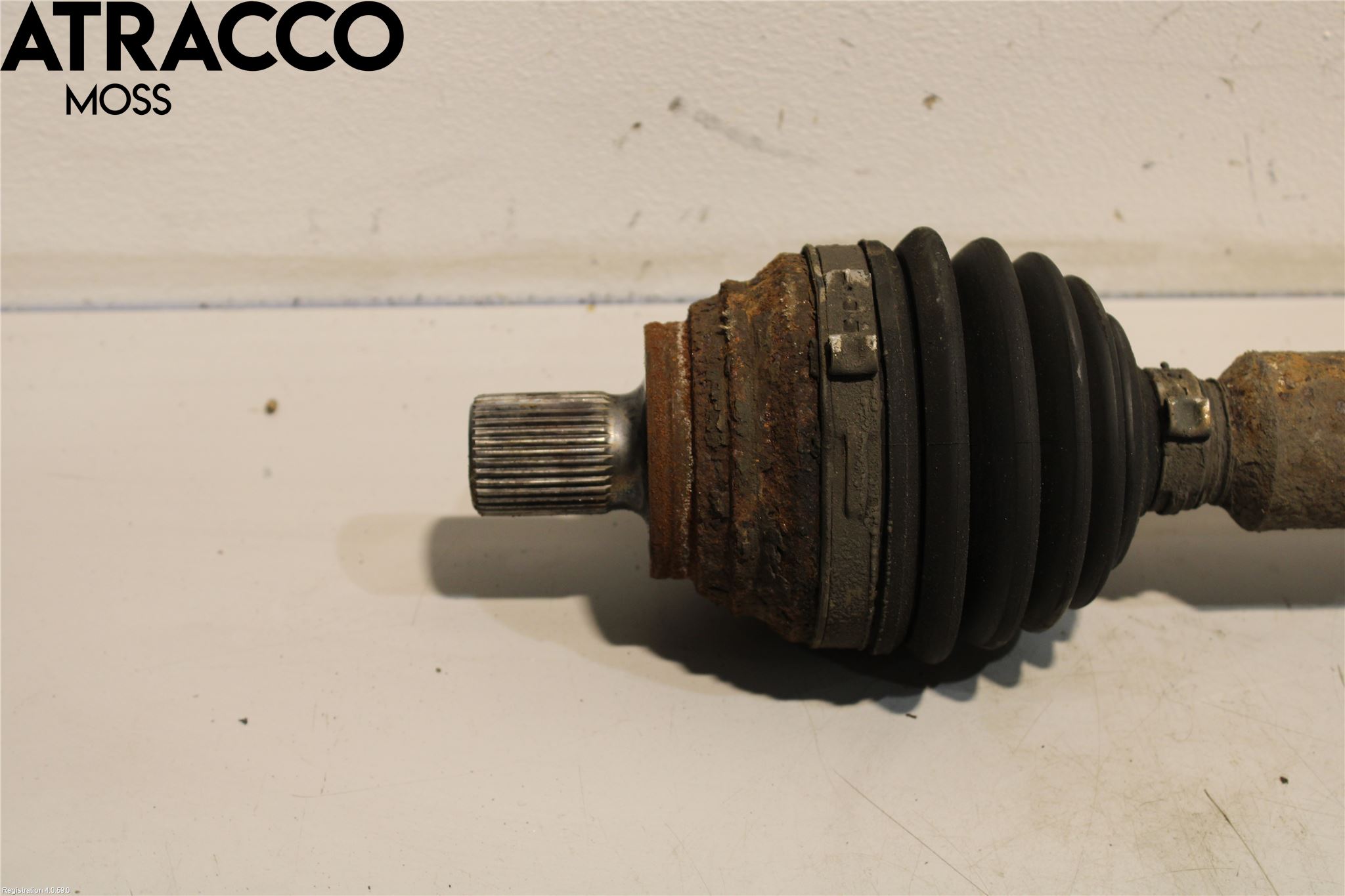 Volkswagen VW GOLF VI 09-13 Drivaksel Foran Kompl Høyre