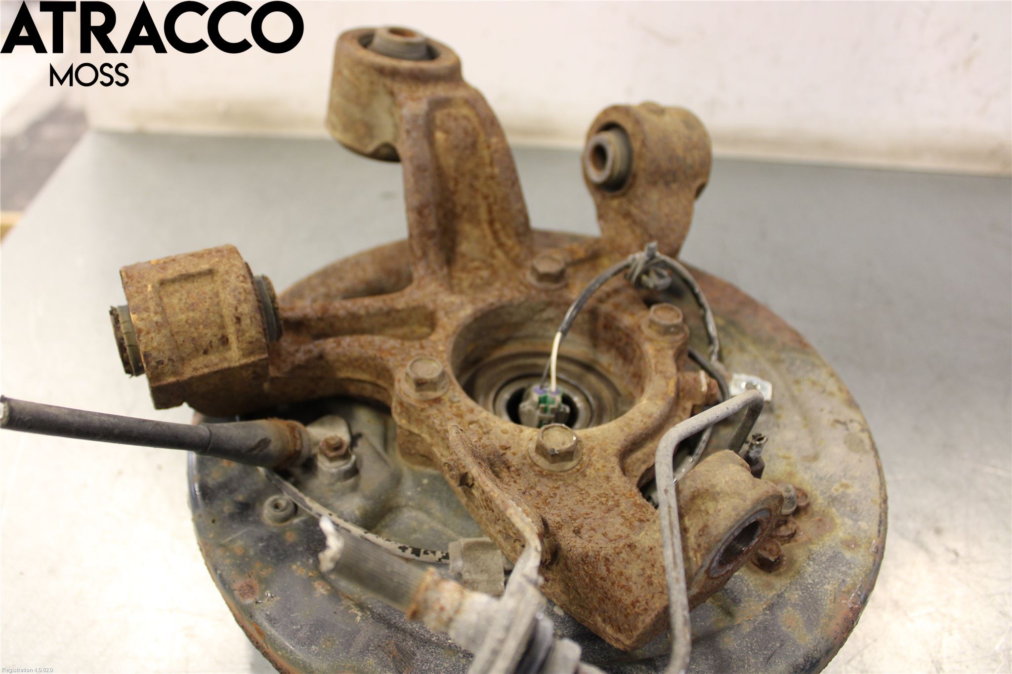 Suzuki GRAND VITARA II 06-14 Spindel Vb