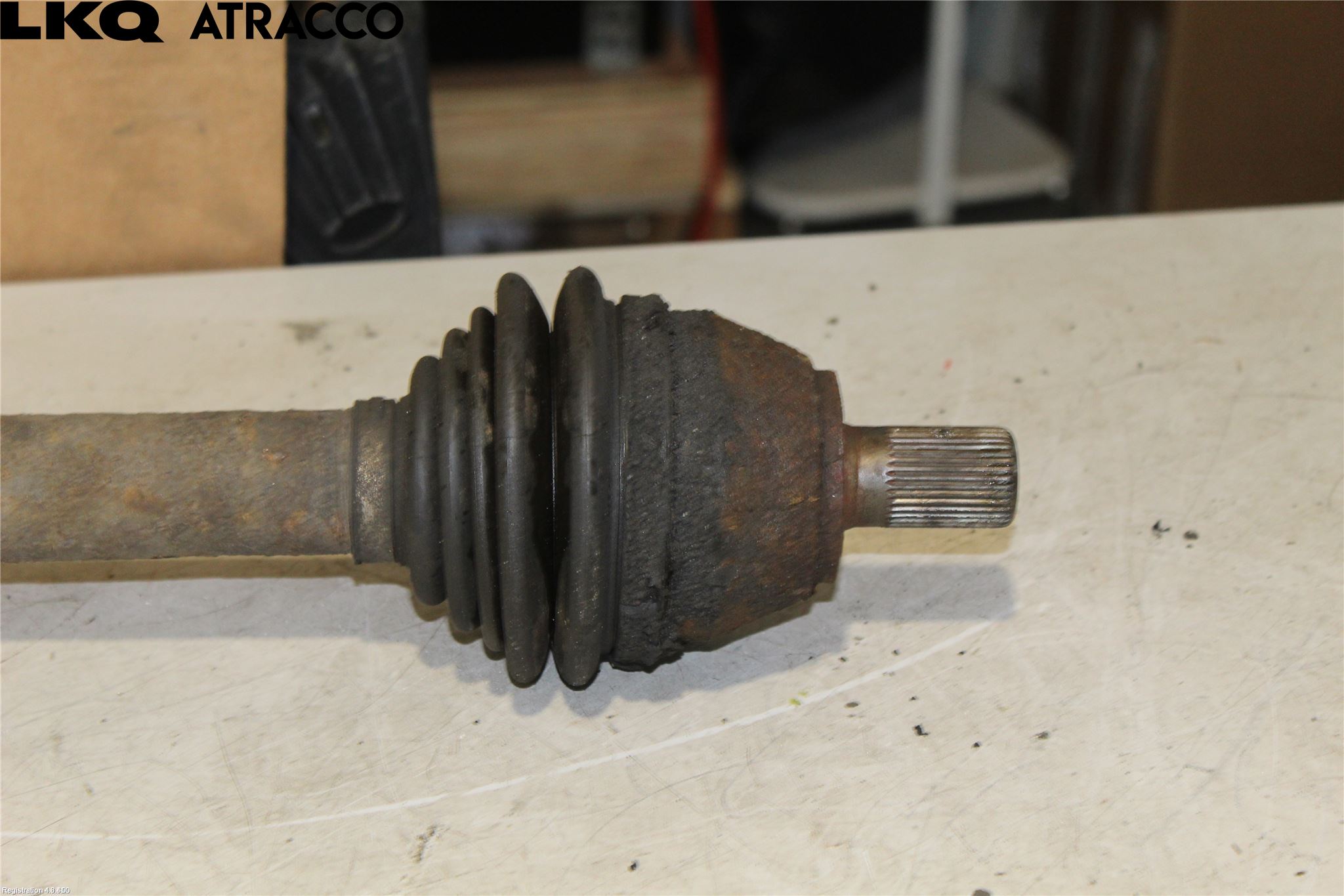 Volvo V50 08-12 Drivaksel Foran Kompl Høyre