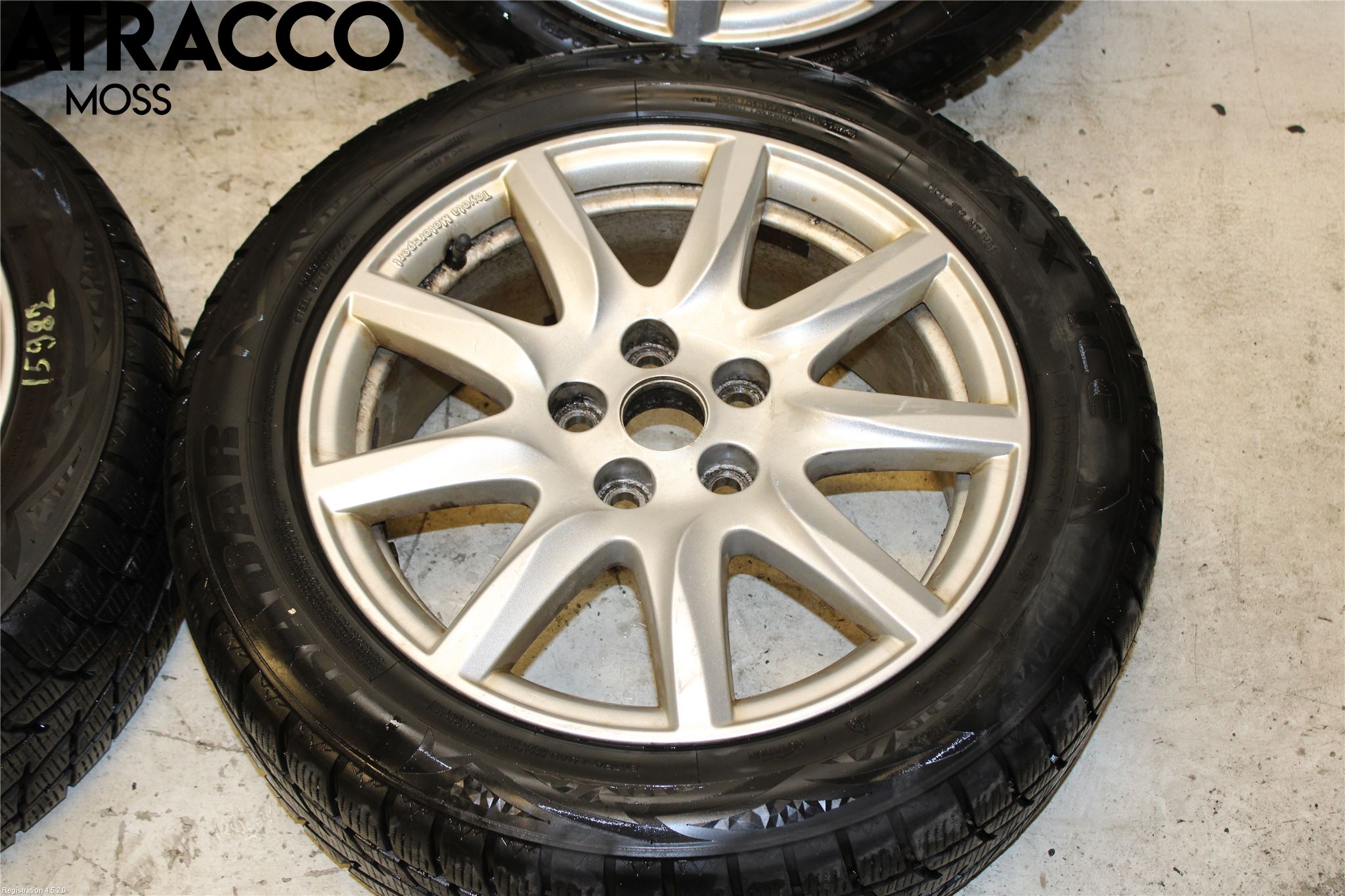 Toyota AVENSIS 09-15 Dekk Sommer På Alu Felg 4Stk