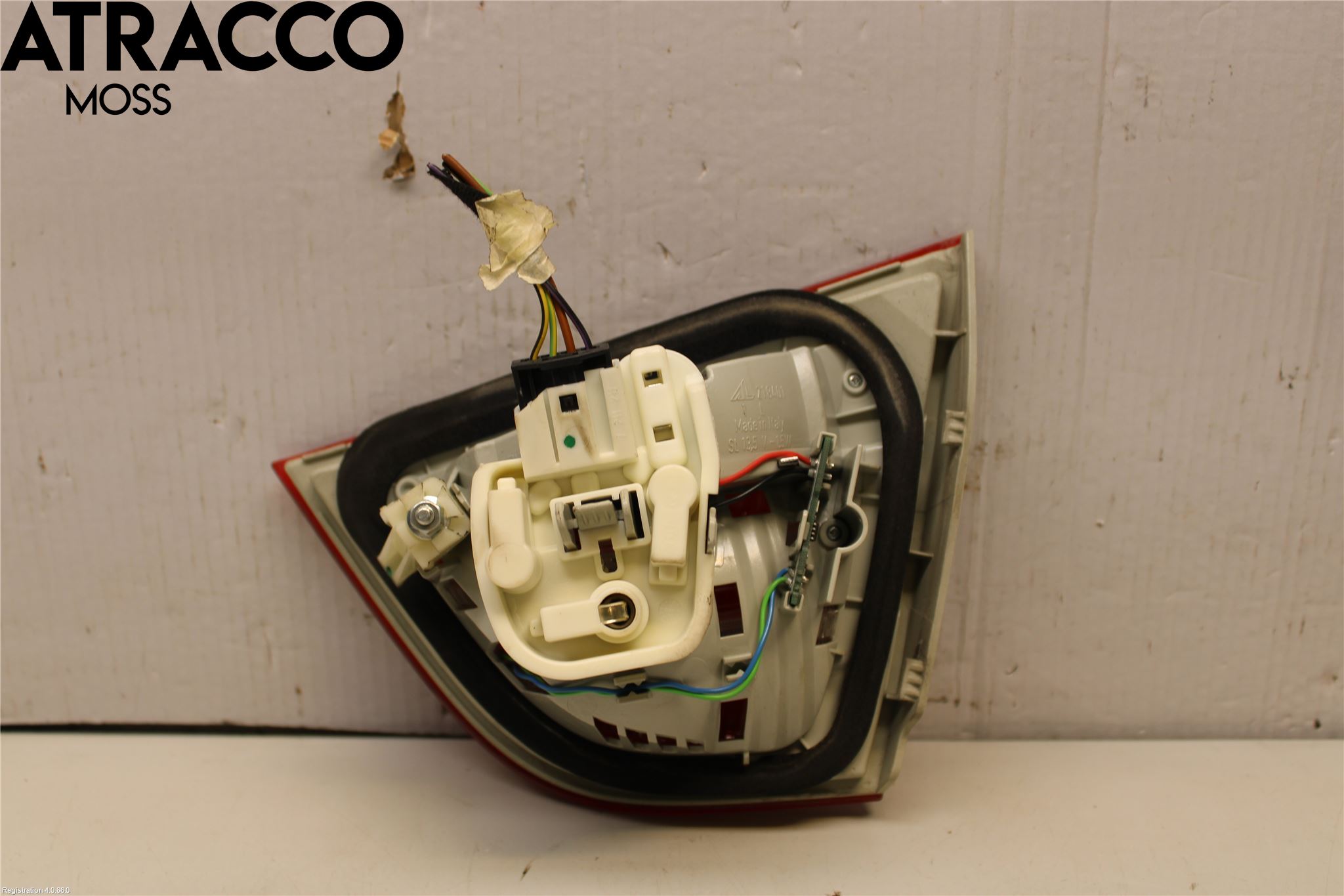 BMW 3 E90/91 SED/TOU 05-12 Baklykt Venstre  På Luke(Indre