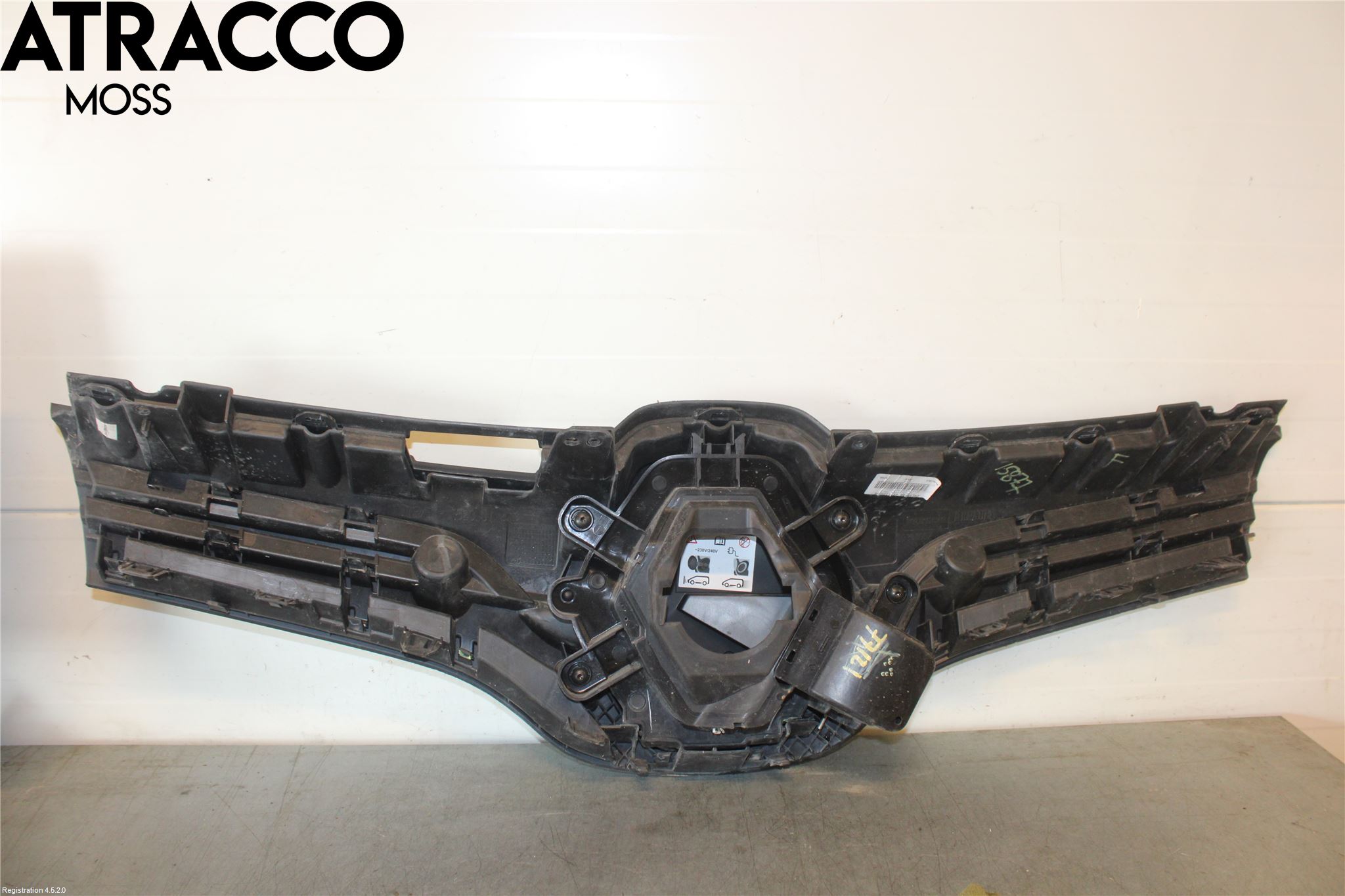 Renault KANGOO II 15-21 Grill Komplett