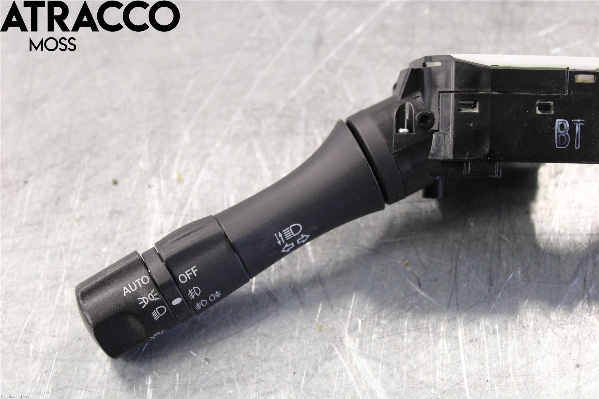 Nissan LEAF 18- Bryter Ratt Kombi H Og V