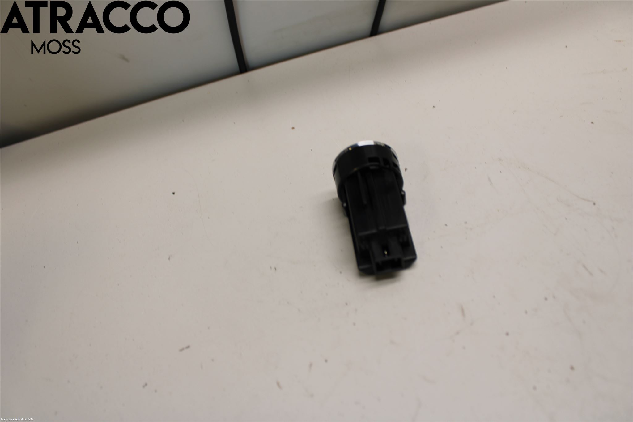 Toyota YARIS XP130 12-14 Startknapp Personbil