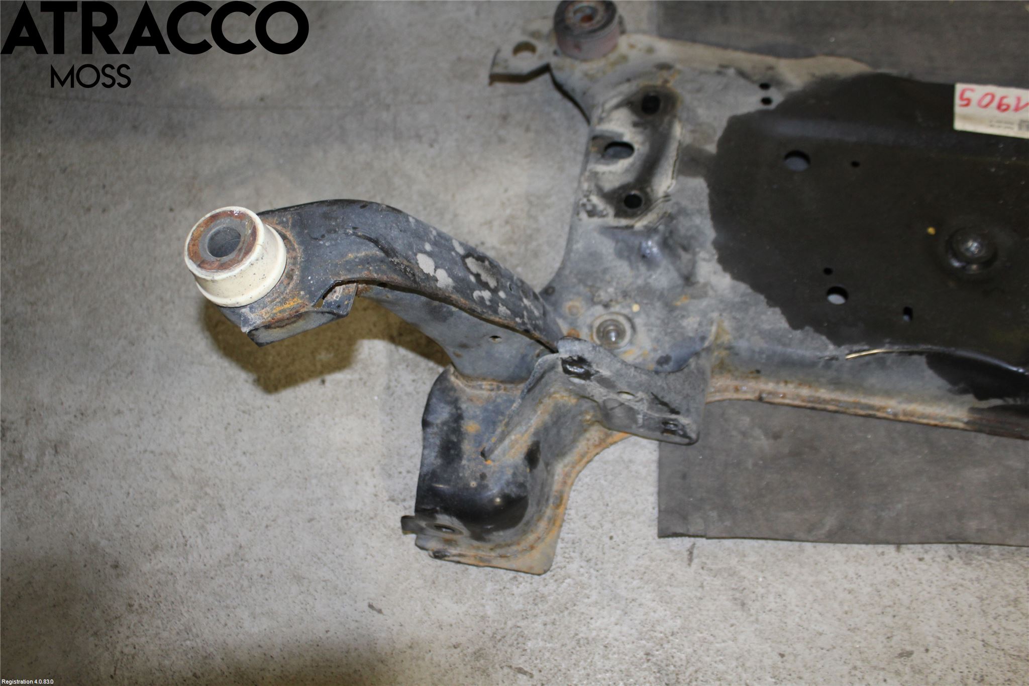 Volvo V40 CROSS COUNTRY 13-19 Travers Feste