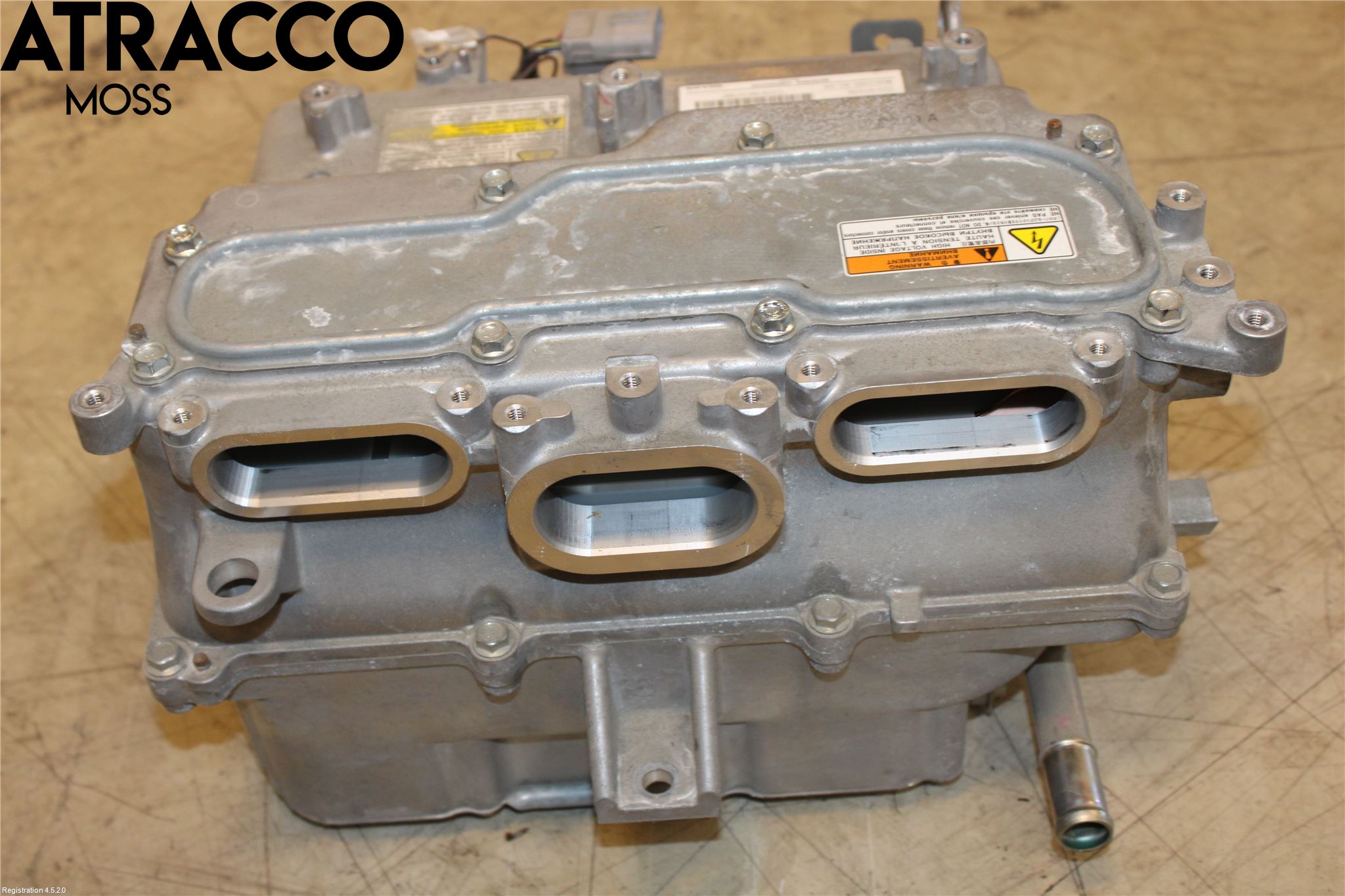 Mitsubishi OUTLANDER 13-21 Hybridconverter