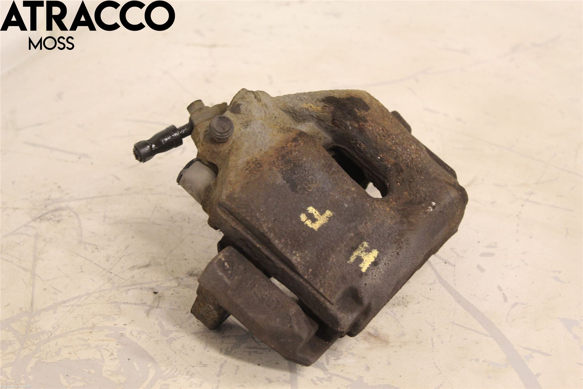 Volkswagen VW TOURAN 03-10 Bremsecaliper Foran Høyre