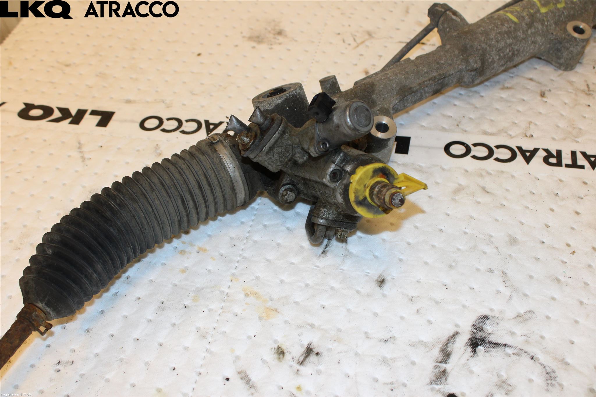 Mercedes-Benz MB E-KLASS (W212) 09-16 Servo Snekke - Tannstang