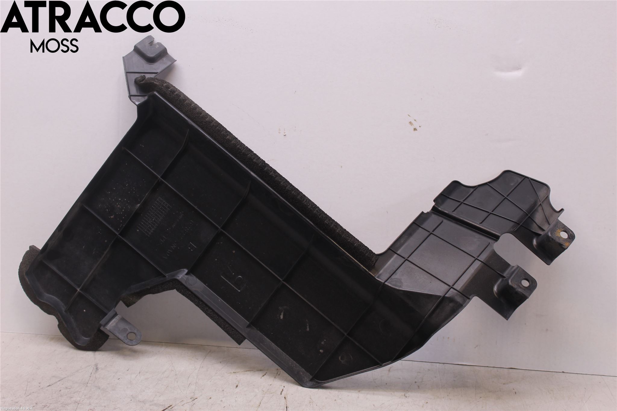 Nissan LEAF 11-17 Radiator Feste - Ramme - Bjelk
