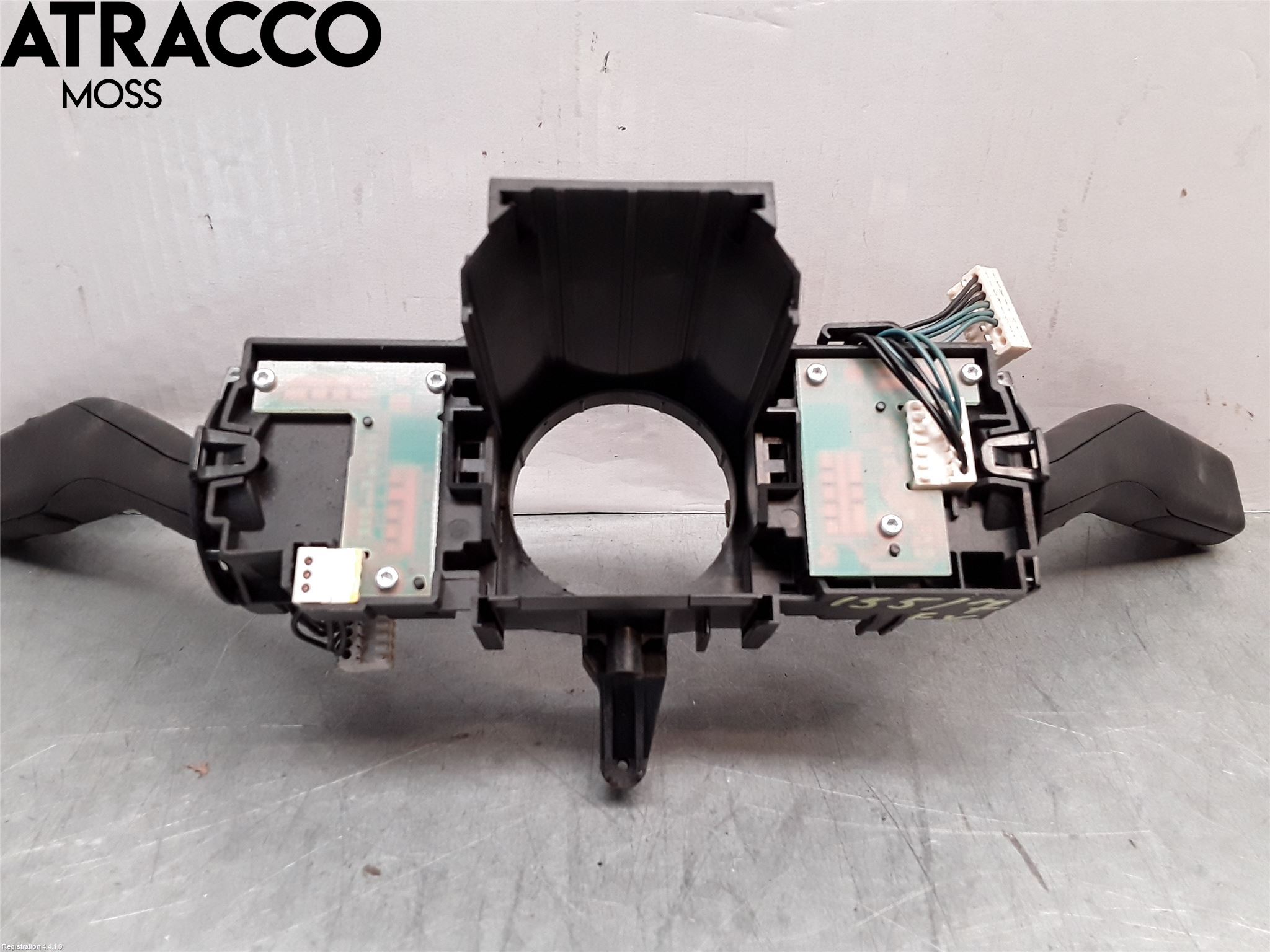 Volkswagen VW GOLF VI 09-13 Bryter Ratt Kombi H Og V