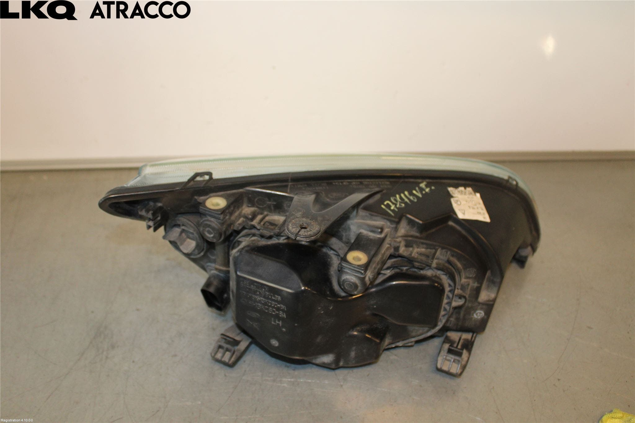 Ford FOCUS 04-07 Frontlykt Venstre