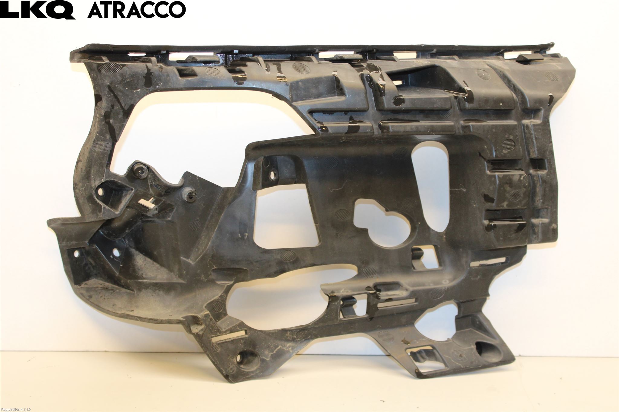 Volvo V60 11-13 Støtfanger Foran Feste