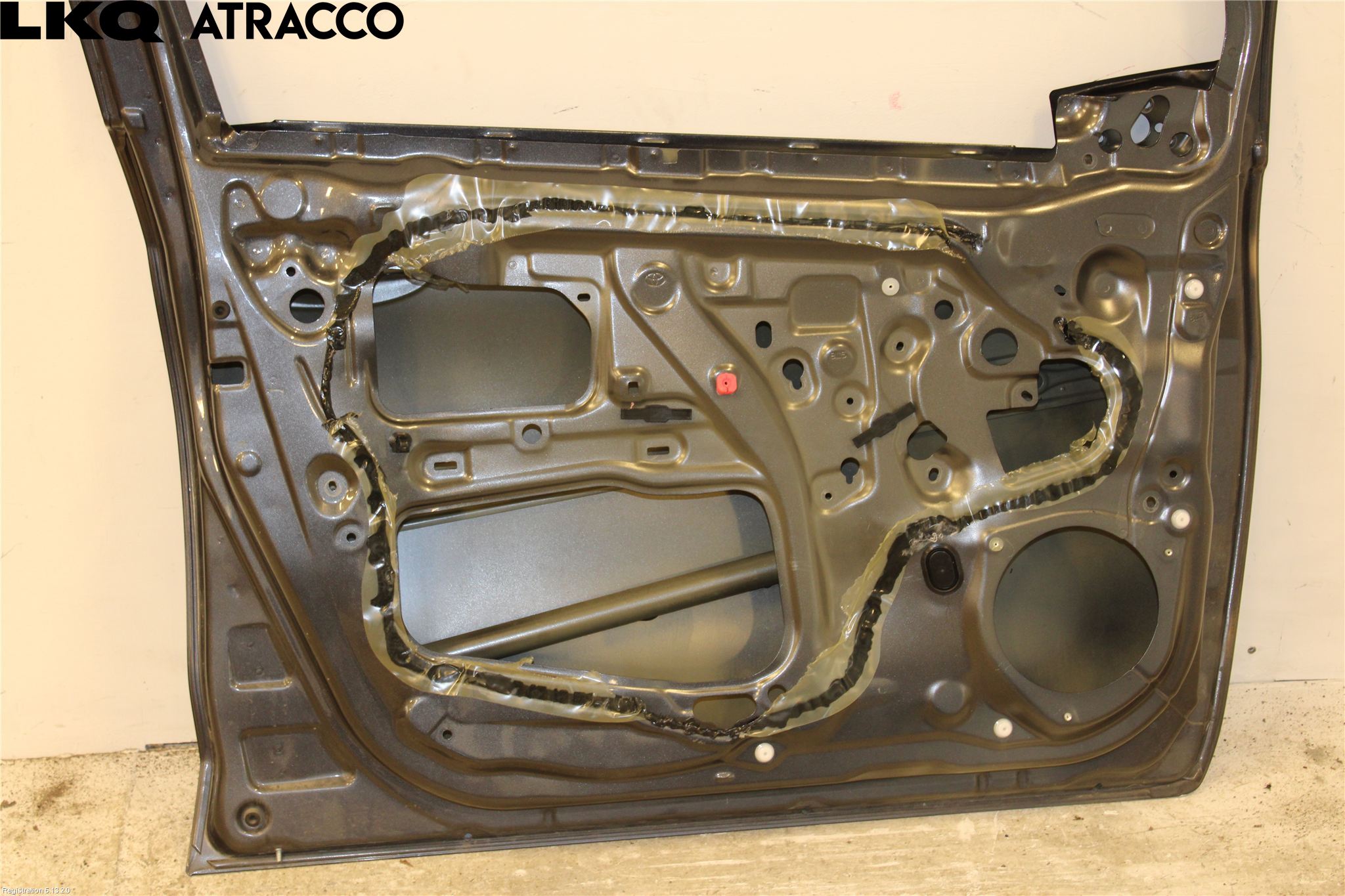 Toyota YARIS XP130 12-14 Dør 4D Foran Venstre
