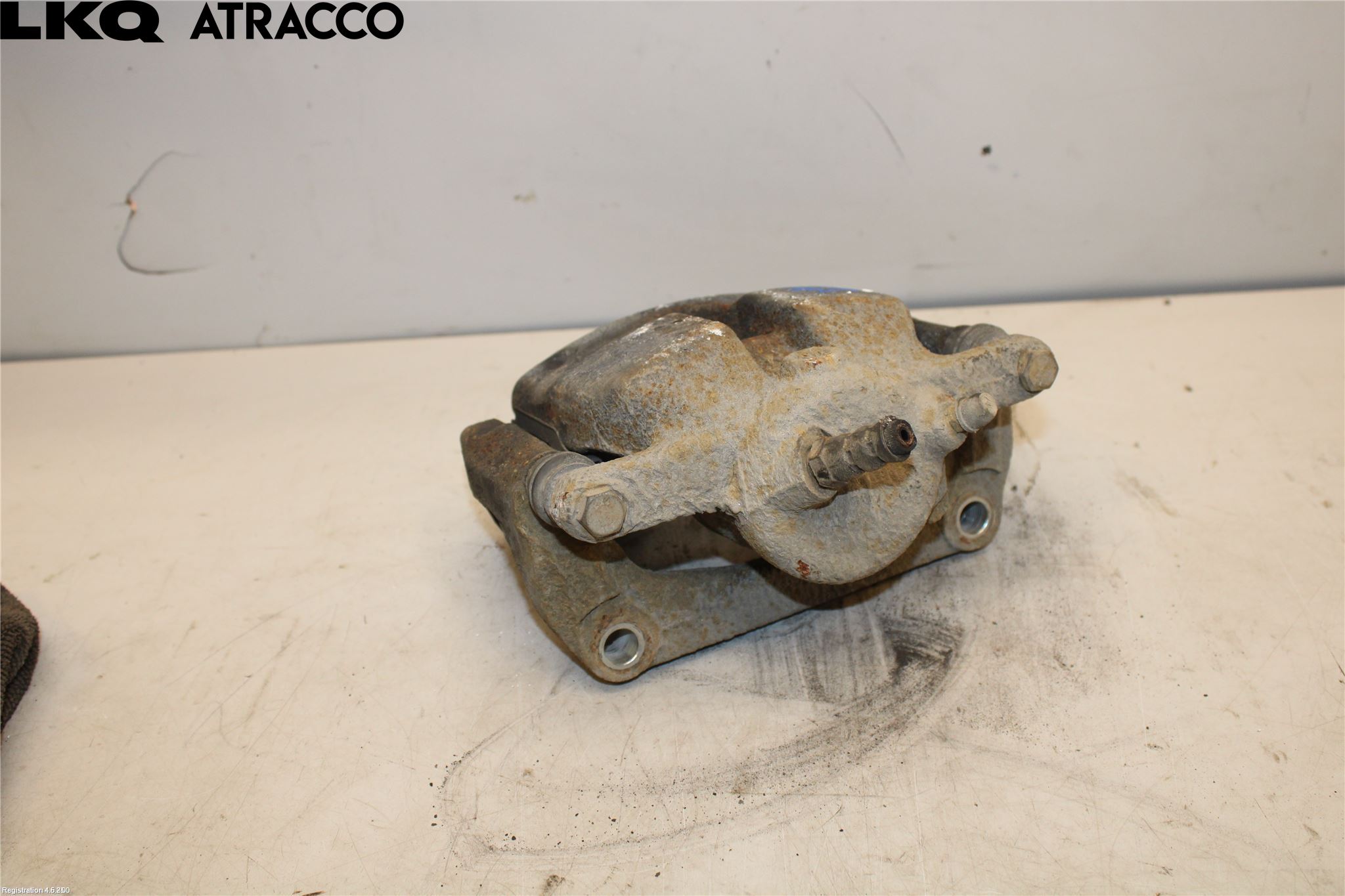 Nissan NV250 20-22 Bremsecaliper Foran Høyre