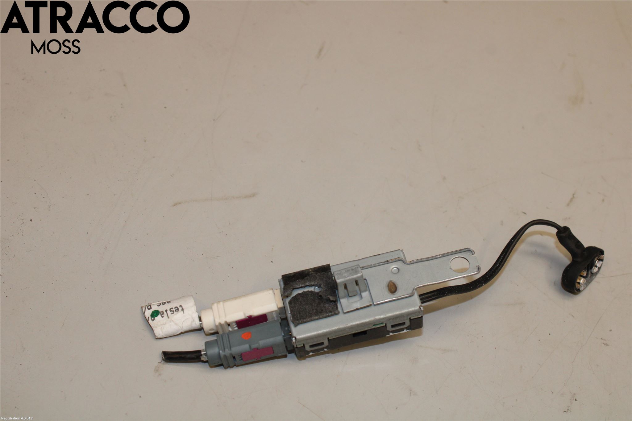 Tesla MODEL S 13- Antenn El