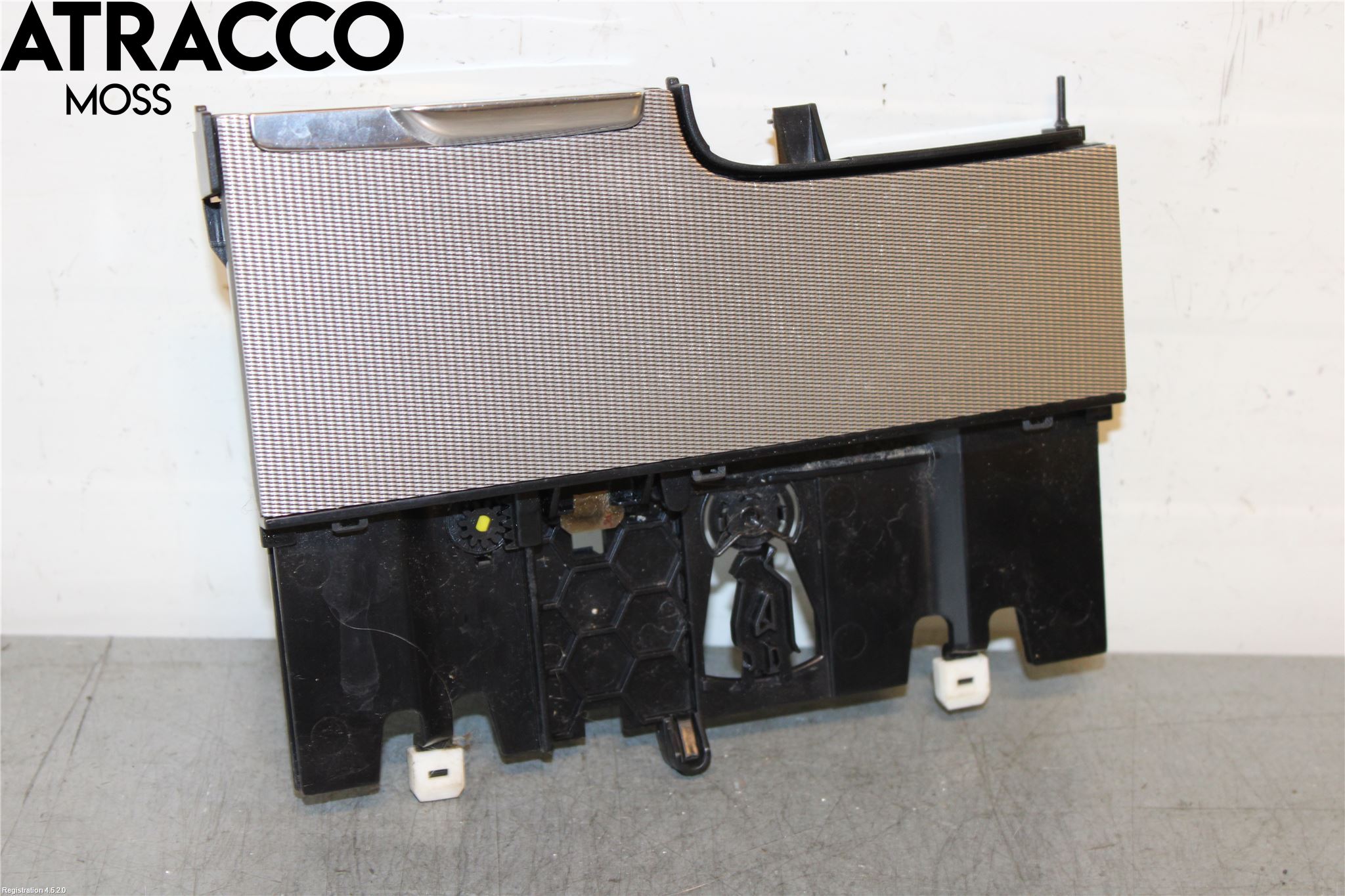 Volvo XC90/RECHARGE 16- Innr Askebeger