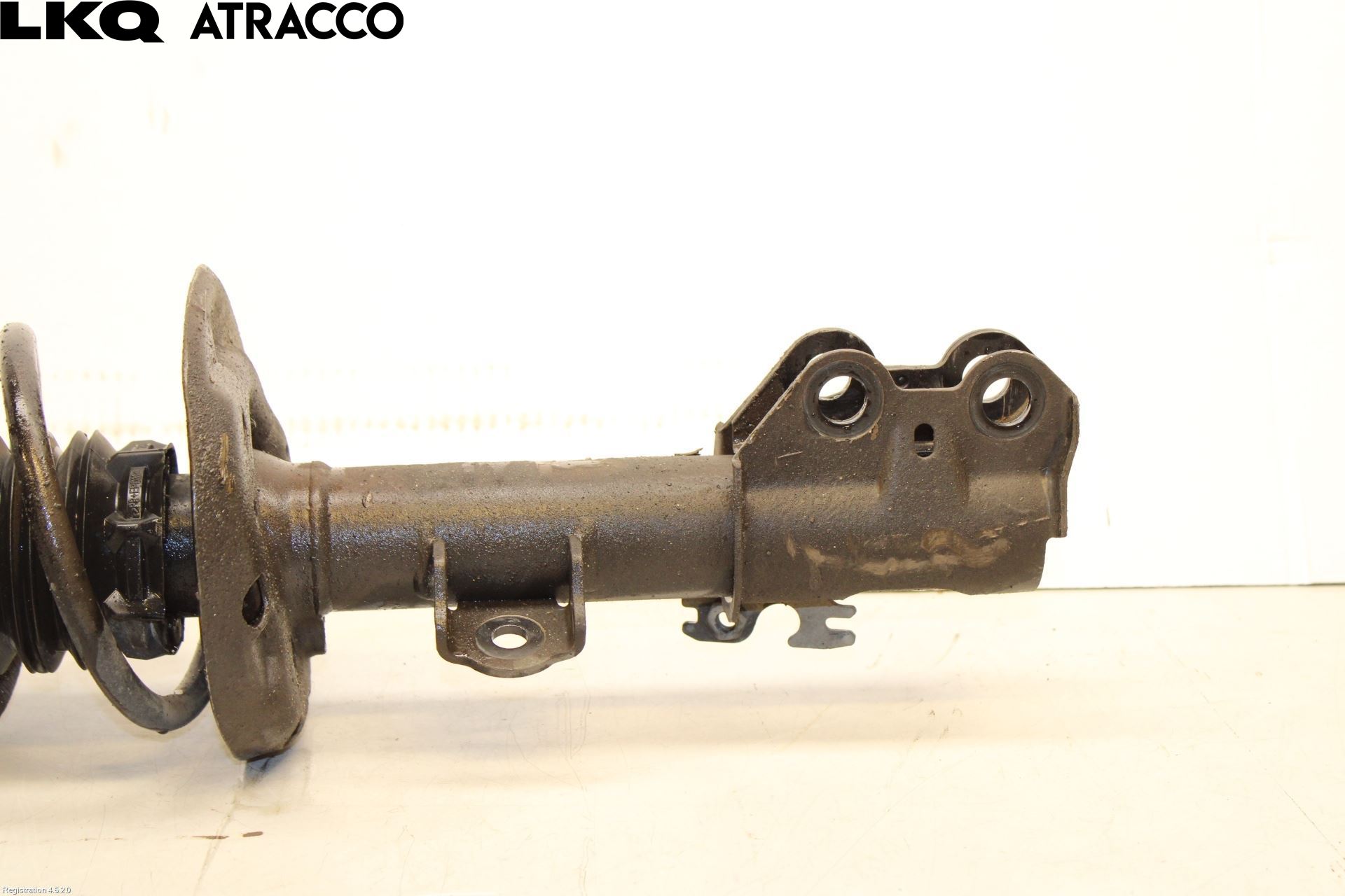 Toyota YARIS CROSS XP21 21- Fjærbein Foran Venstre