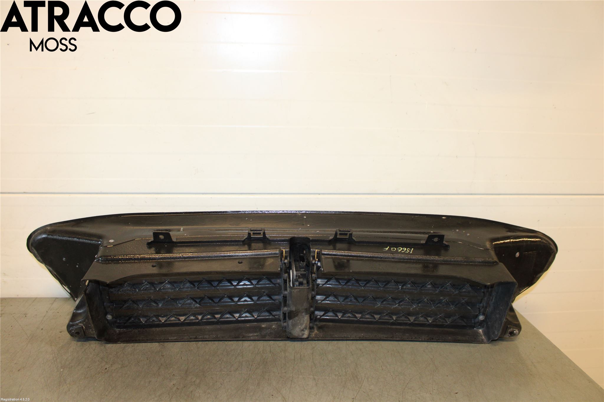 Volvo V40 12-19 Luftstyring Front