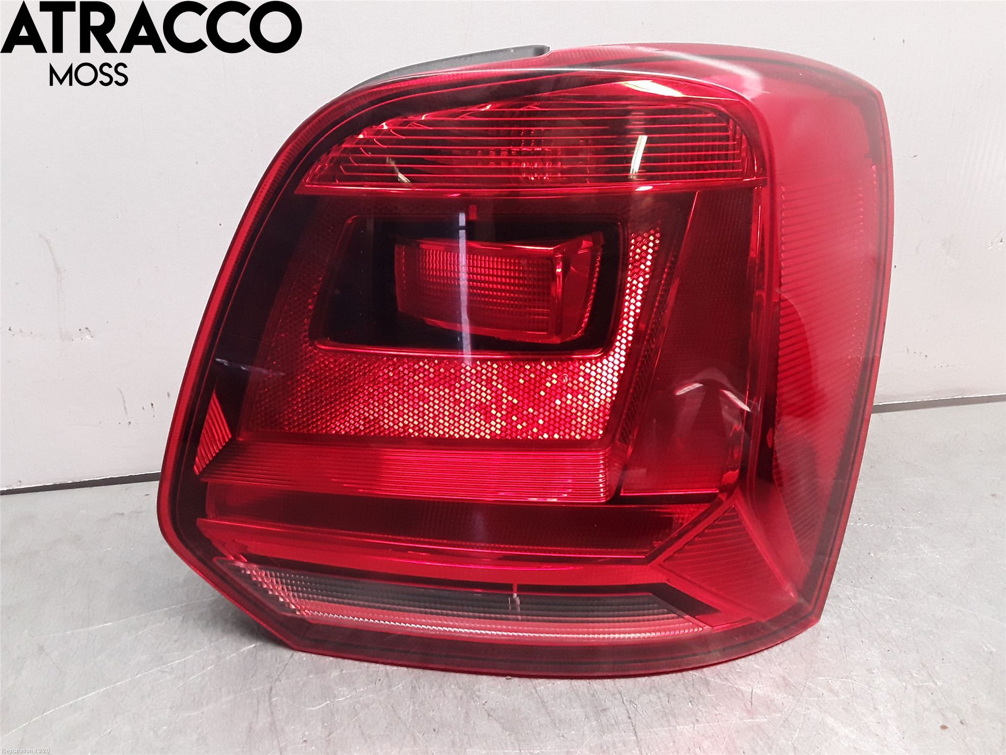 Volkswagen VW POLO 10-17 Baklykt Høyre