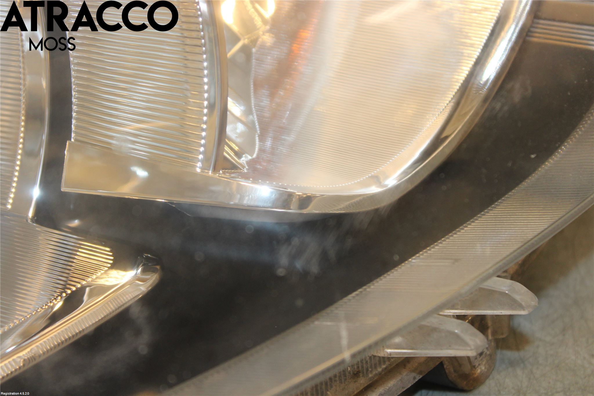 Mitsubishi SPACE STAR 13- Frontlykt Høyre