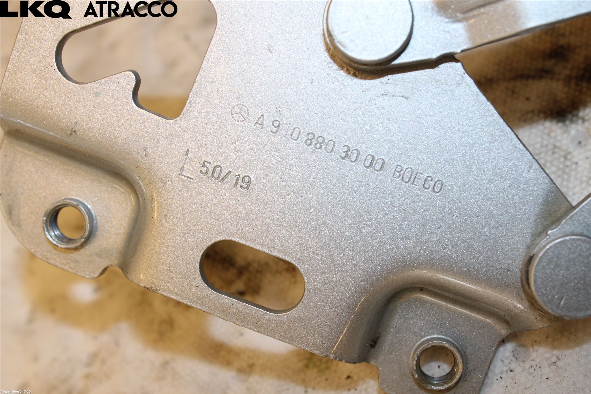 Mercedes-Benz MB SPRINTER (W907/W910) 19- Panser Hengsel - Hengsler
