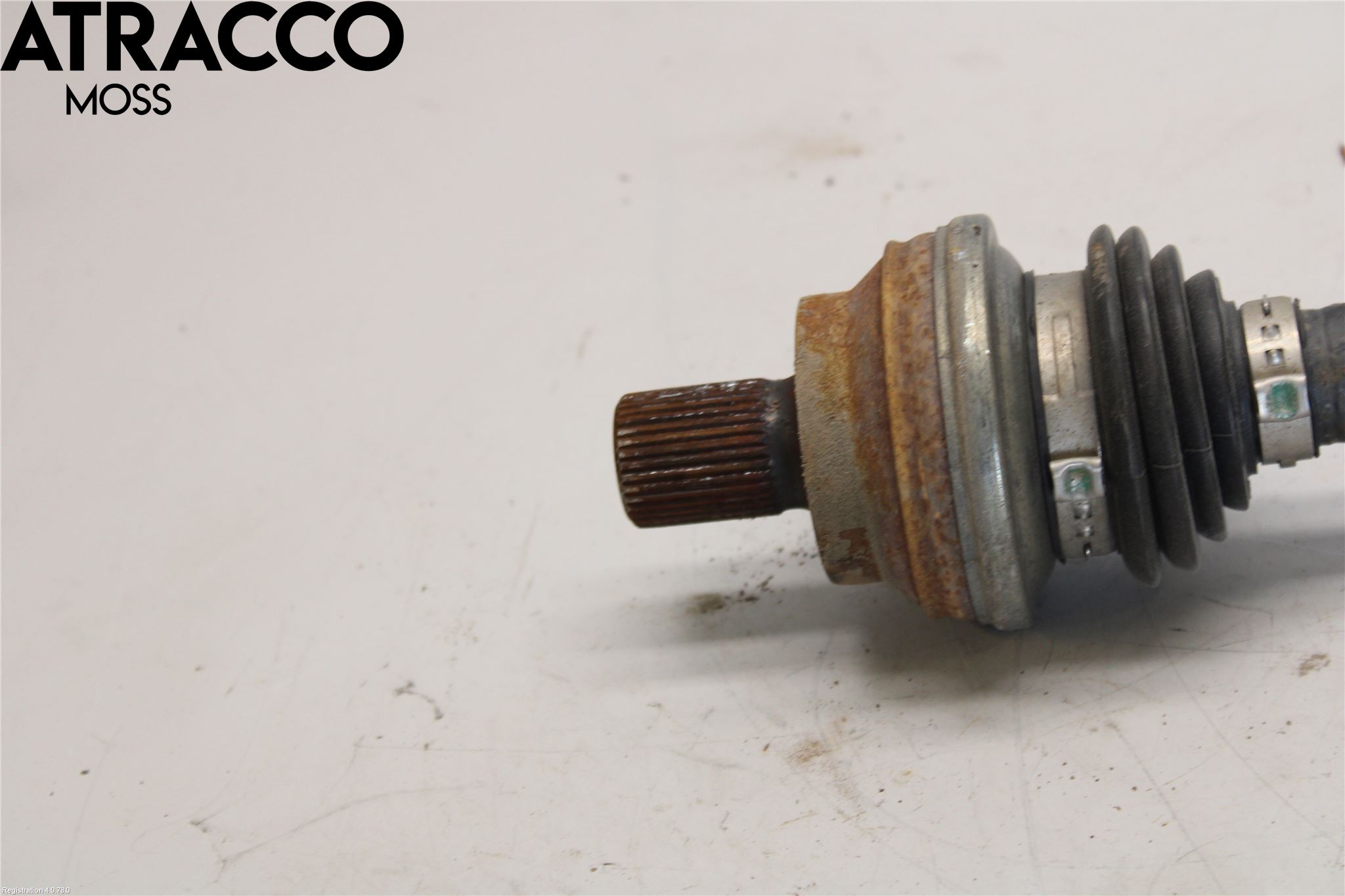 Volkswagen VW TIGUAN 07-16 Drivaksel Bak Kompl Venstre