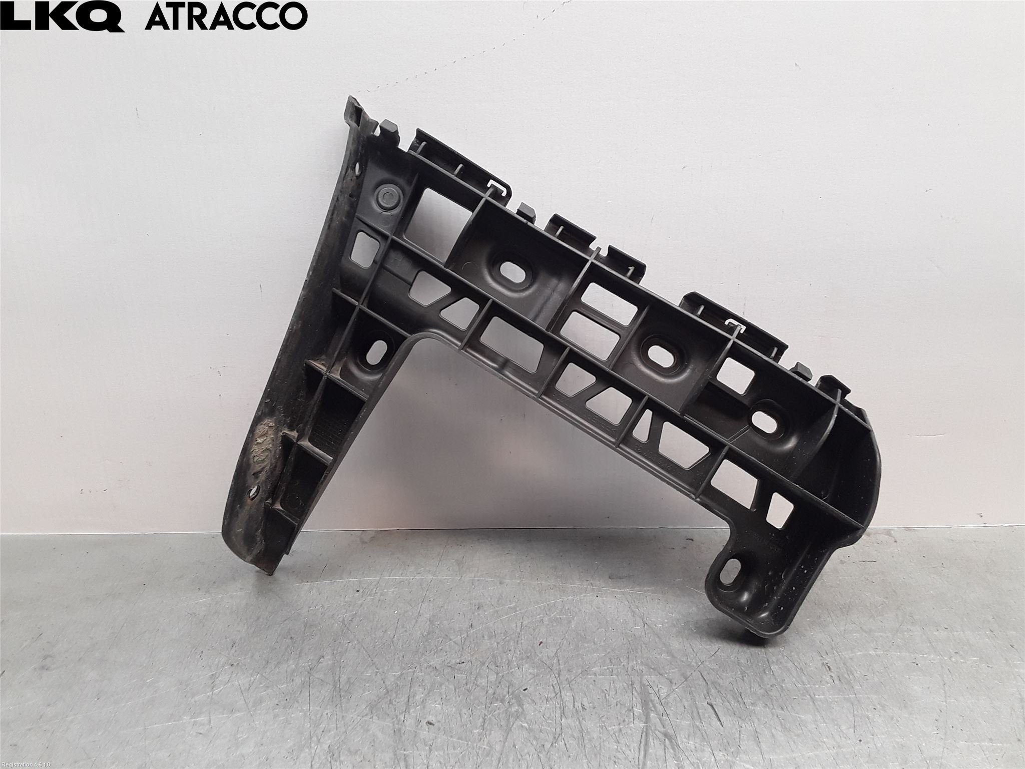 Volkswagen VW CADDY 16-20 Støtfanger Foran Feste