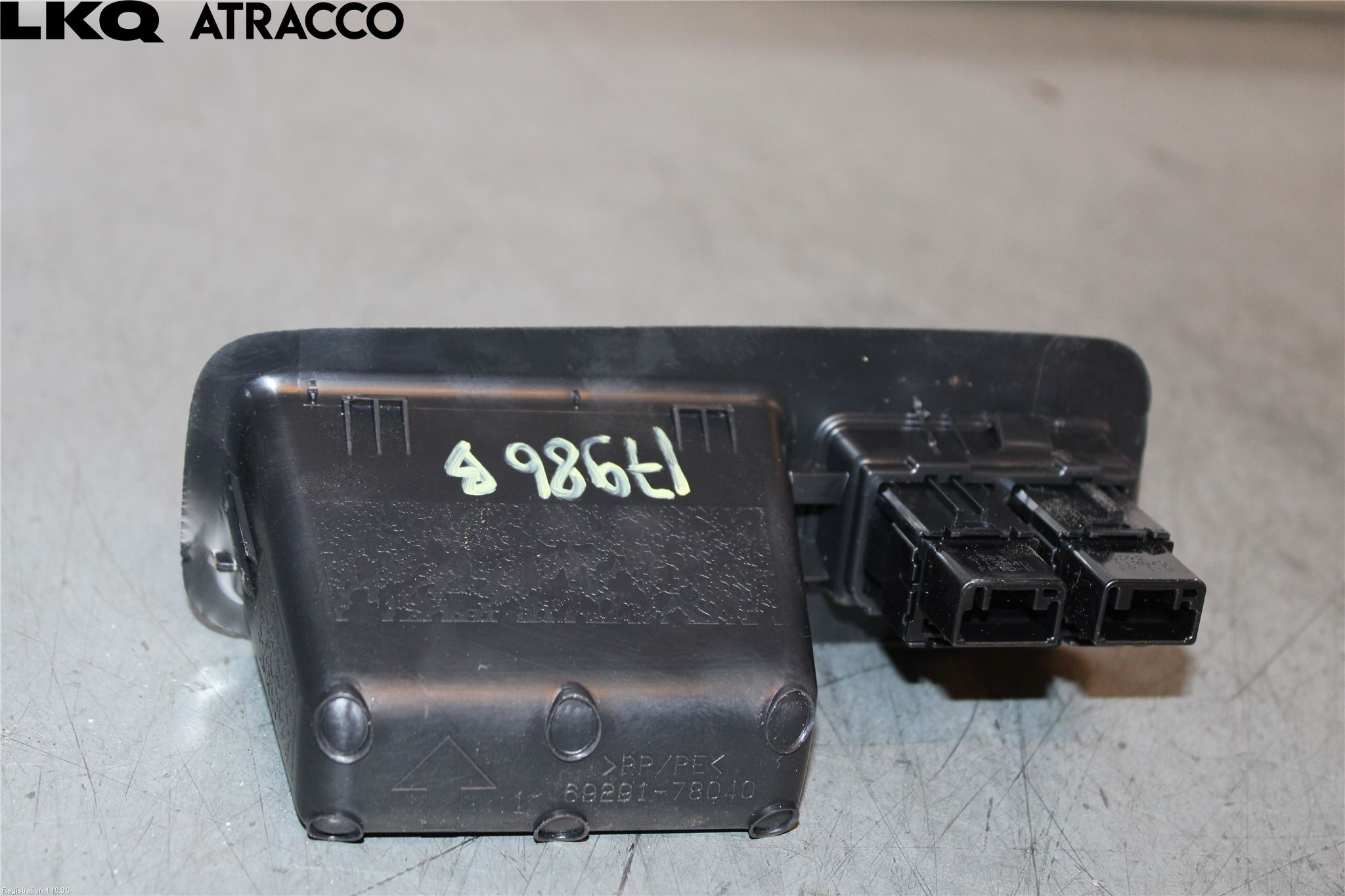 Toyota bZ4X EA10 22- Bryter Bakluke