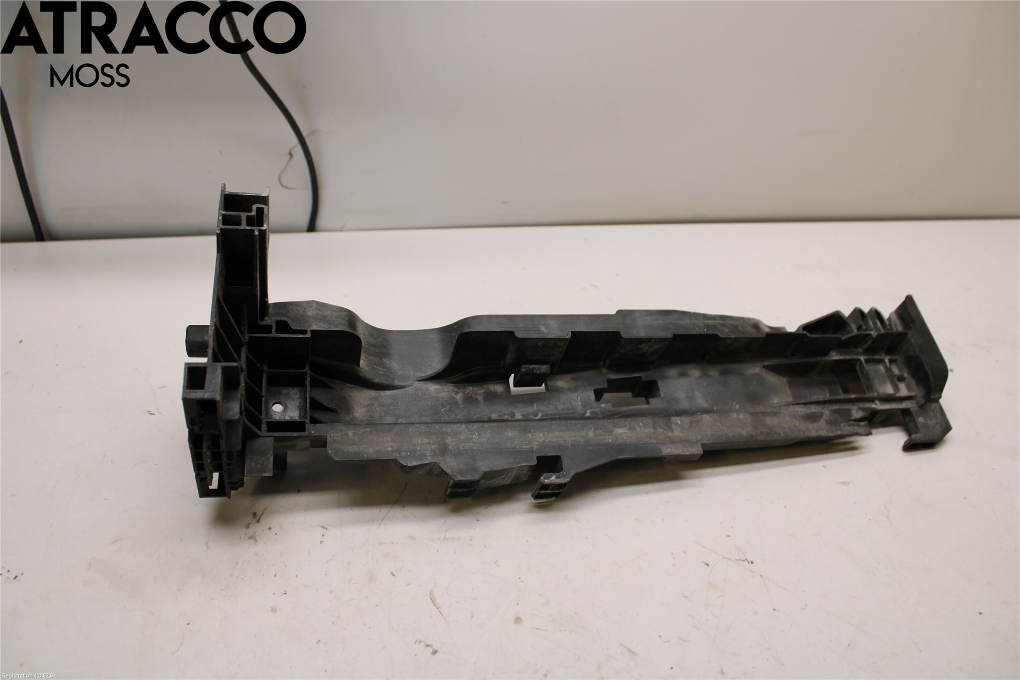 Mercedes-Benz MB C-KLASS (W205) 14-21 Radiator Feste - Ramme - Bjelk