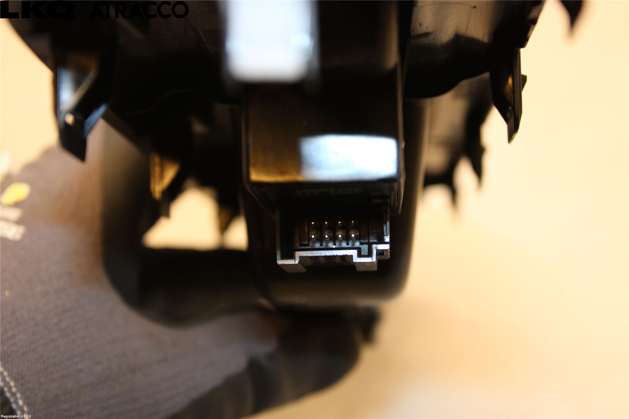 XPENG G3 21- Bryter Vindusheis