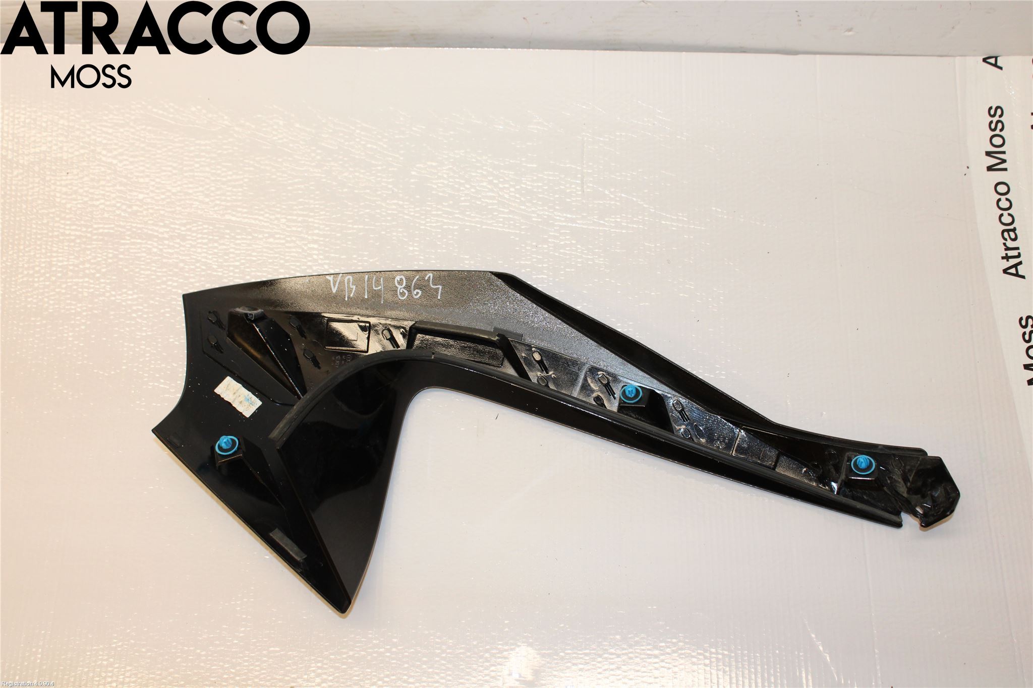 Nissan LEAF 18- Spoiler Bakluke