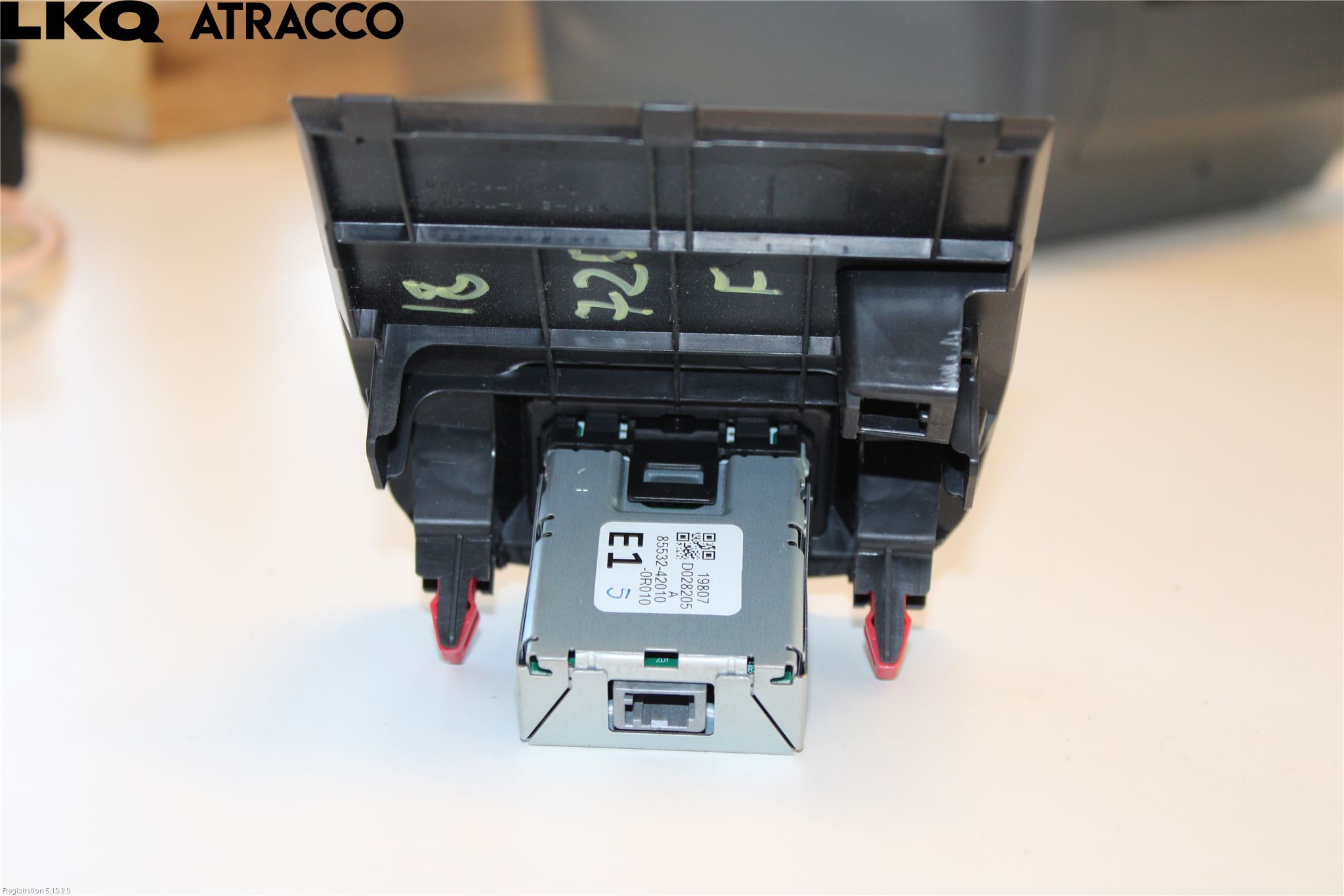 Toyota RAV4 19- Usb Connection