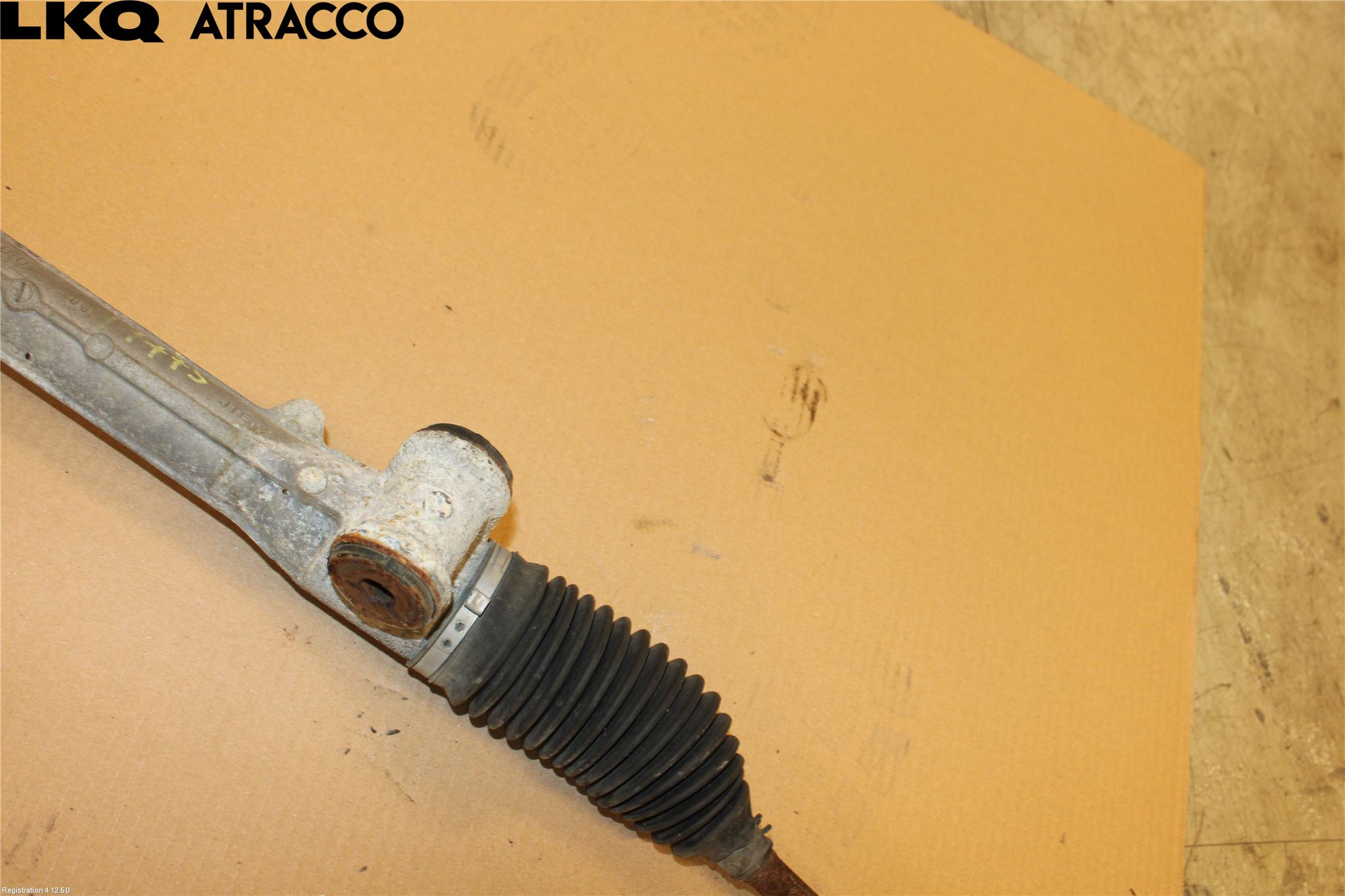 Toyota YARIS XP130 12-14 Servo Snekke - Tannstang