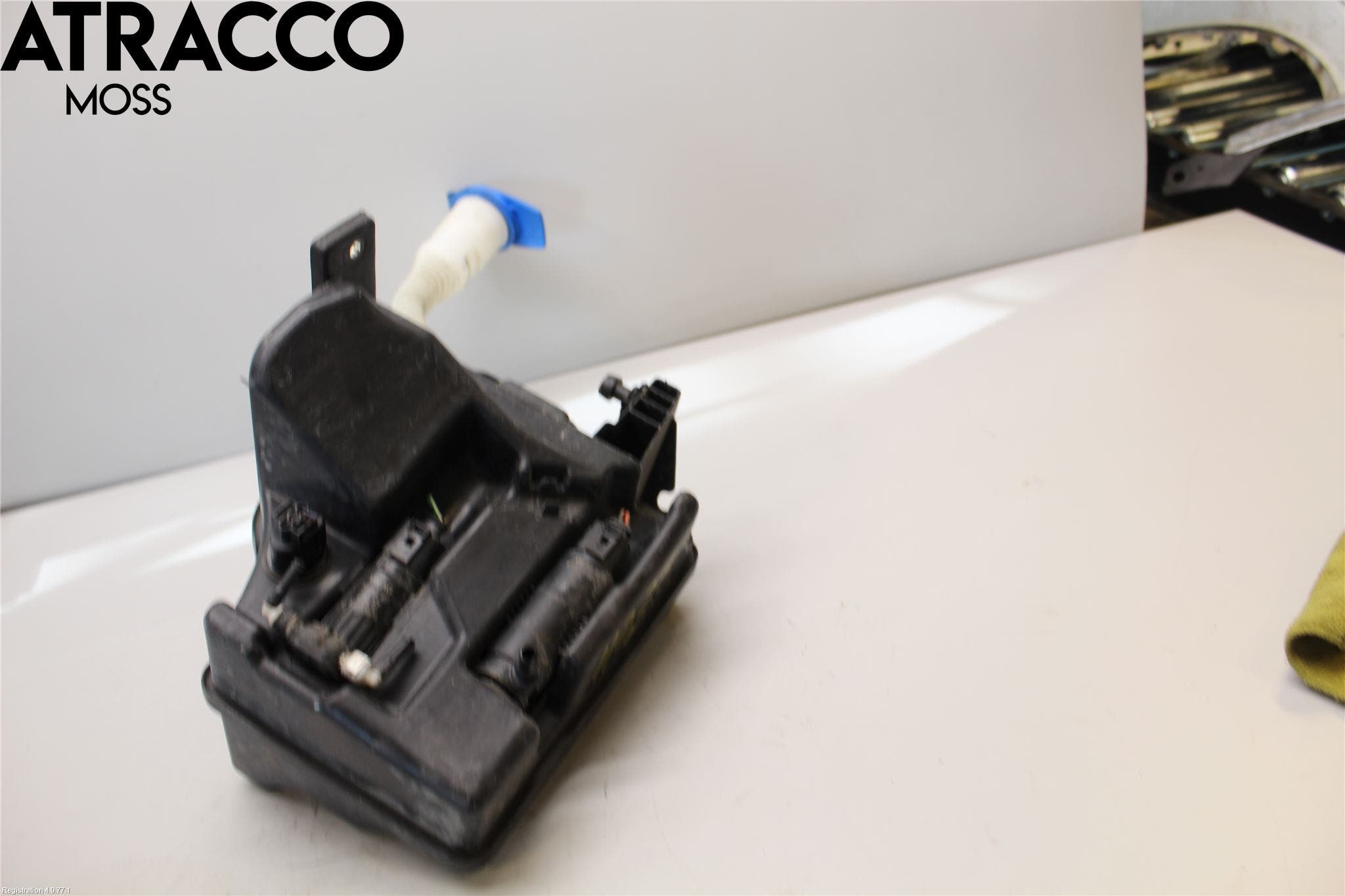 Audi A1/S1 11-18 Spylerbeholder Frontrute